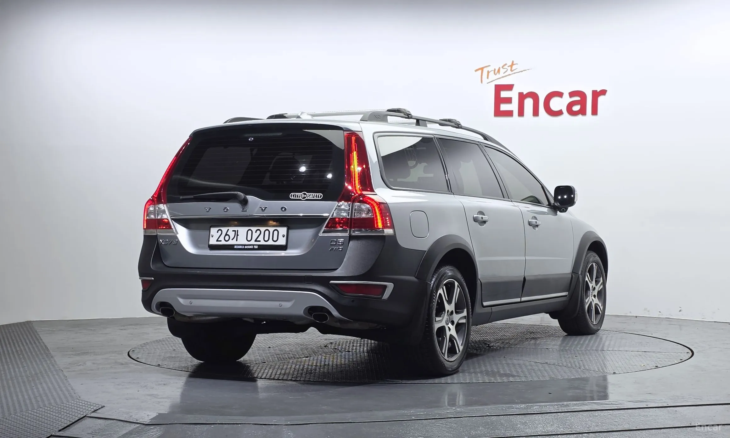 Volvo XC70 превью 2