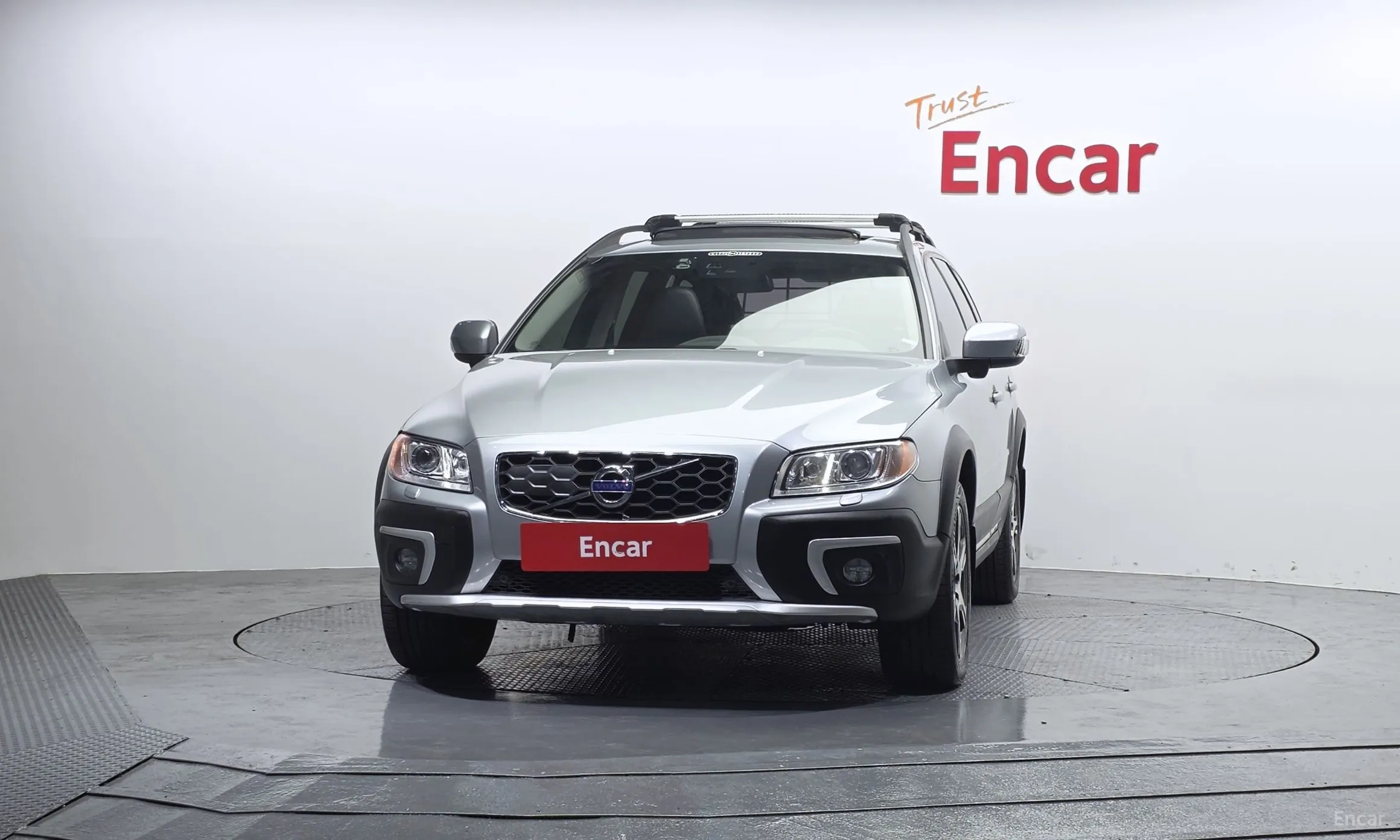 Volvo XC70 превью 3
