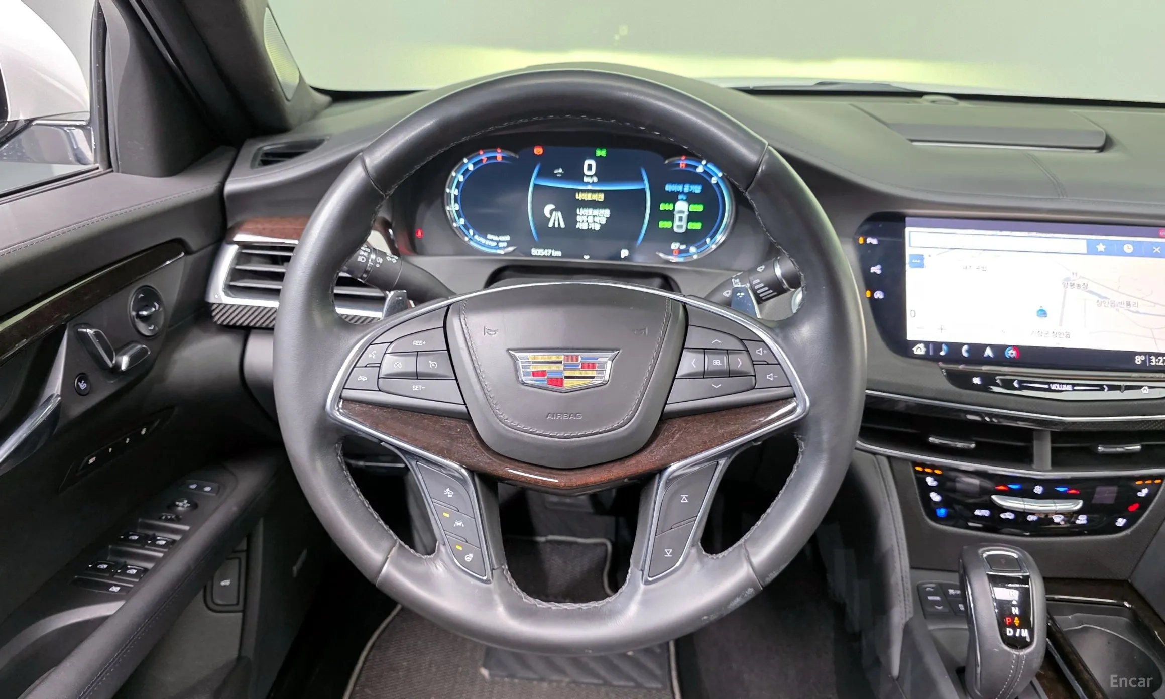 Cadillac CT6 превью 13