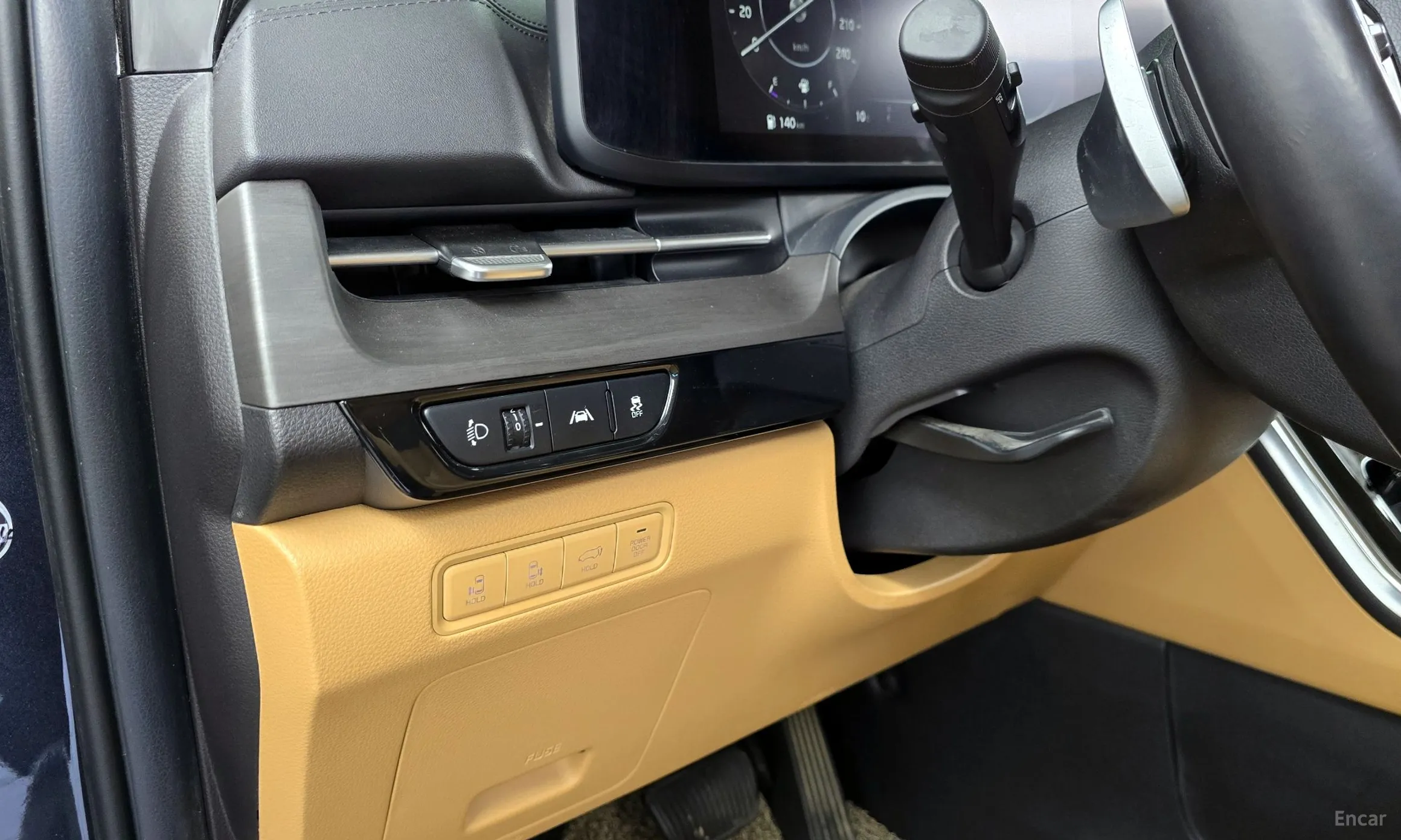 Kia Carnival Gen 4 превью 17