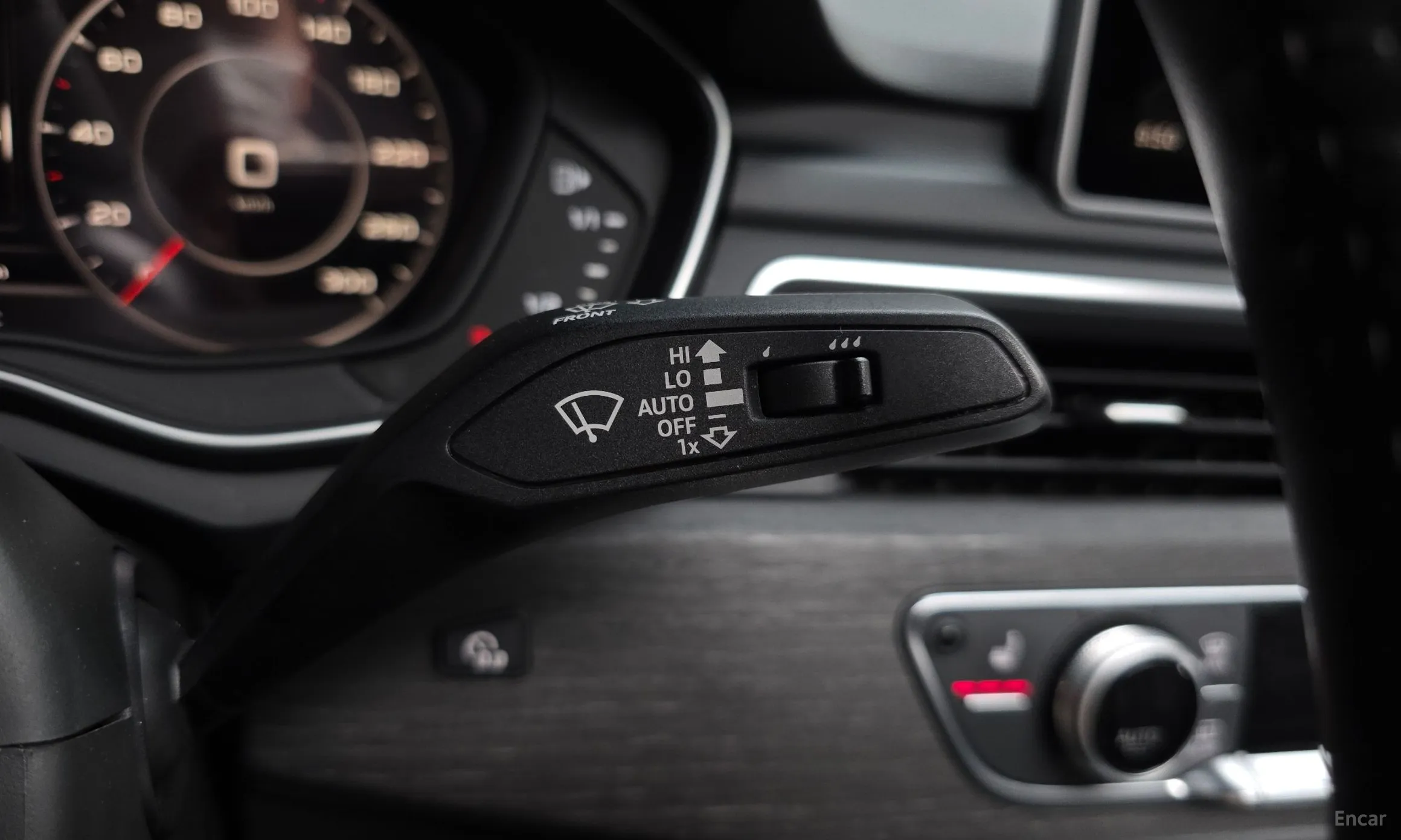 Audi A4 (B9) превью 18