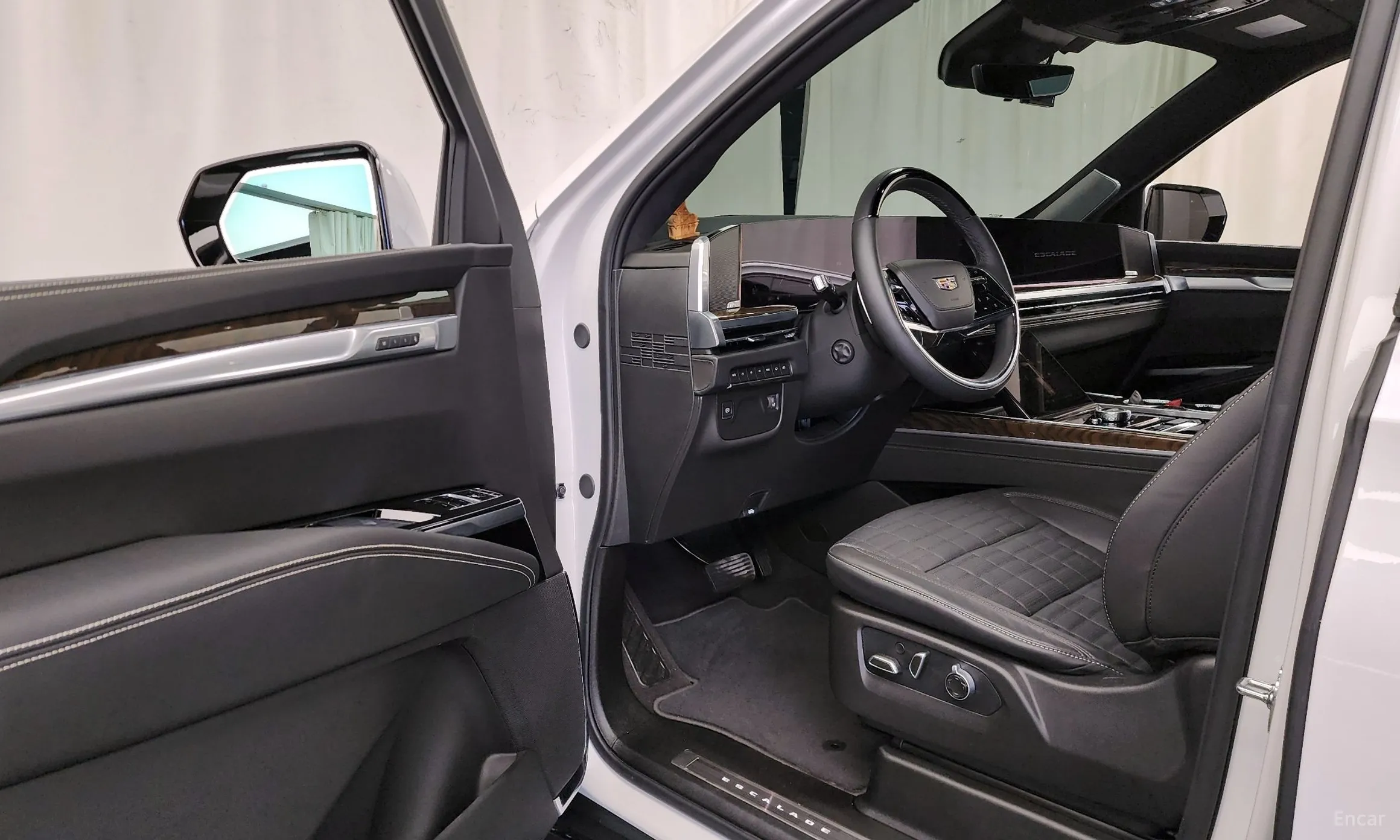 Cadillac Escalade 5th Generation превью 10