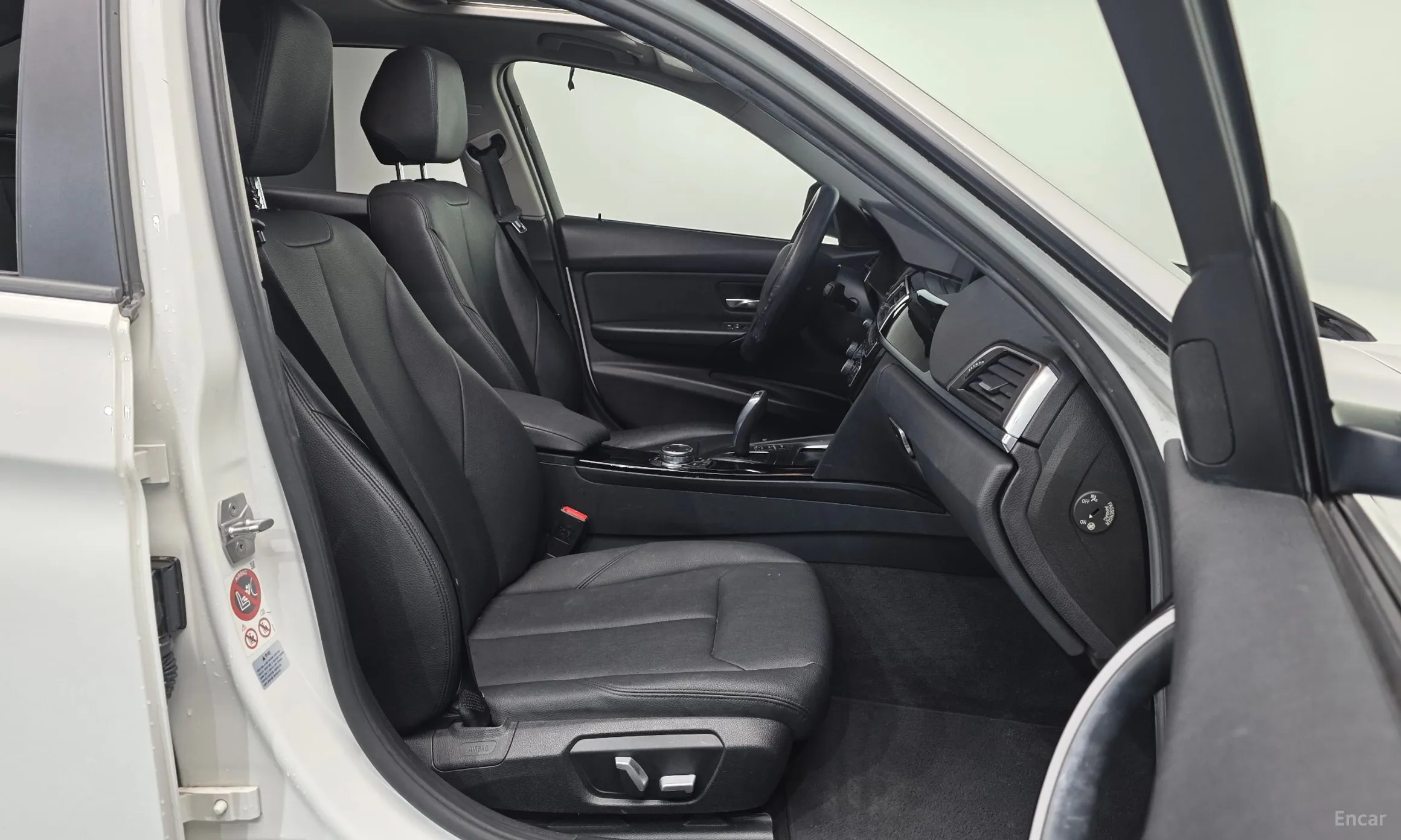 BMW 3 Series (F30) превью 10