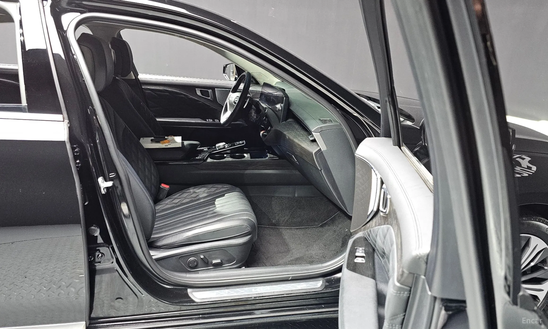 Kia K8 превью 11