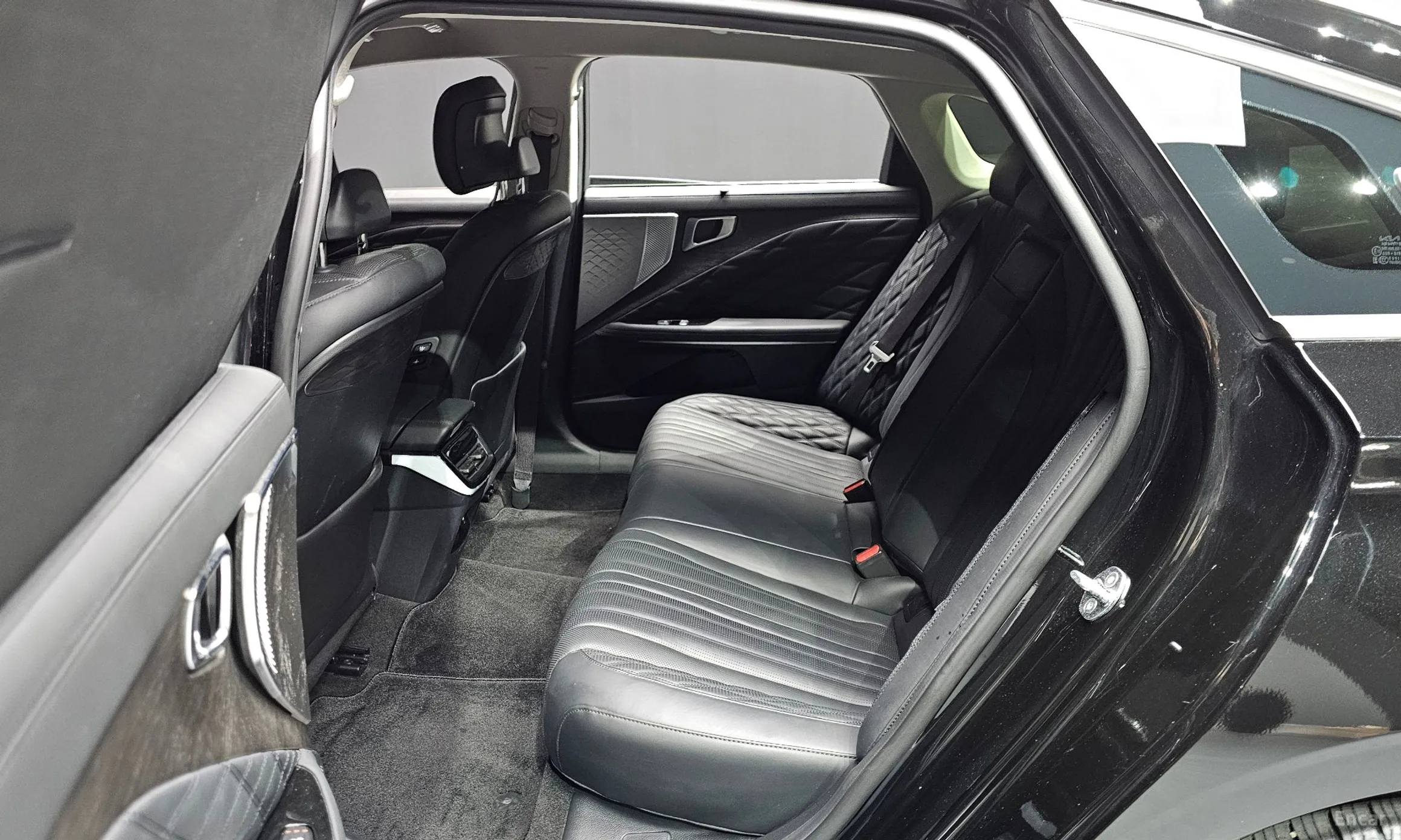 Kia K8 превью 12