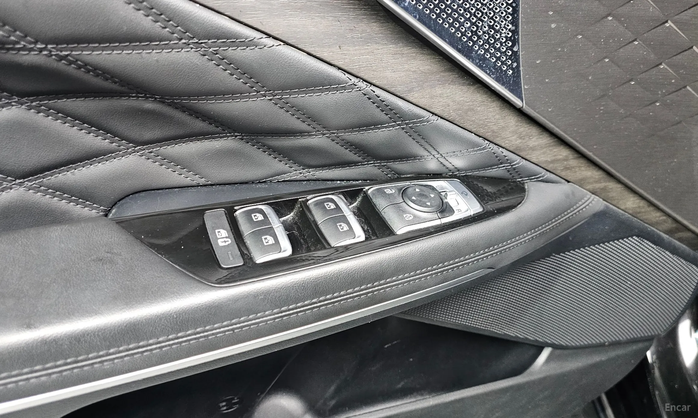 Kia K8 превью 17