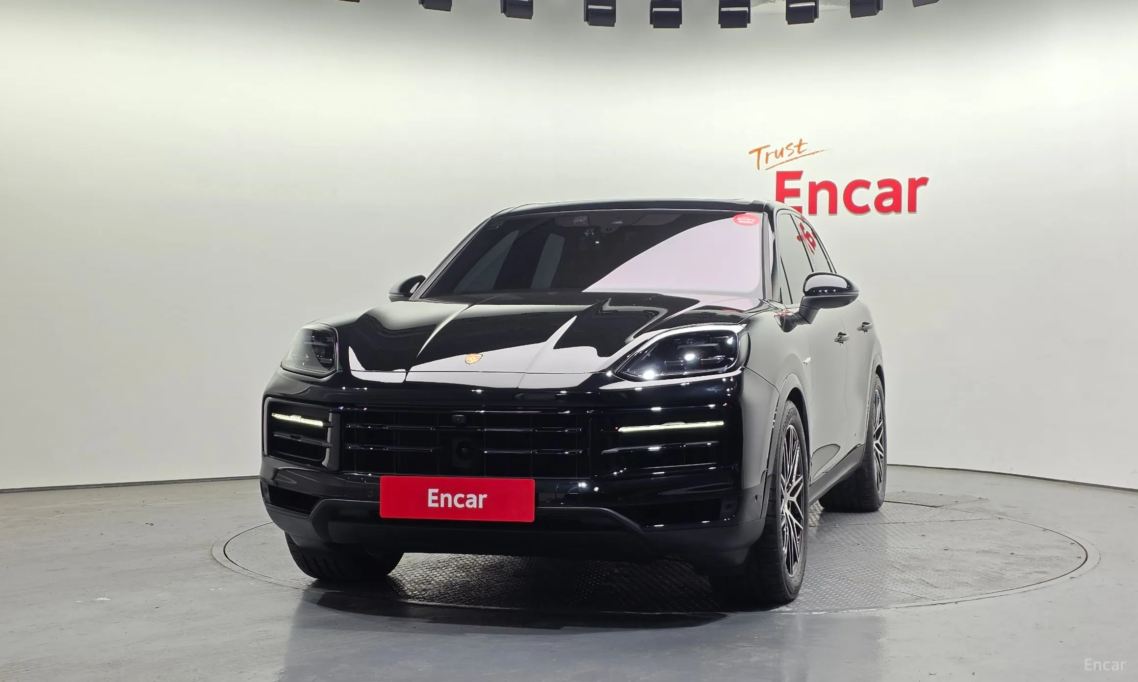 Porsche Cayenne (PO536) превью 3