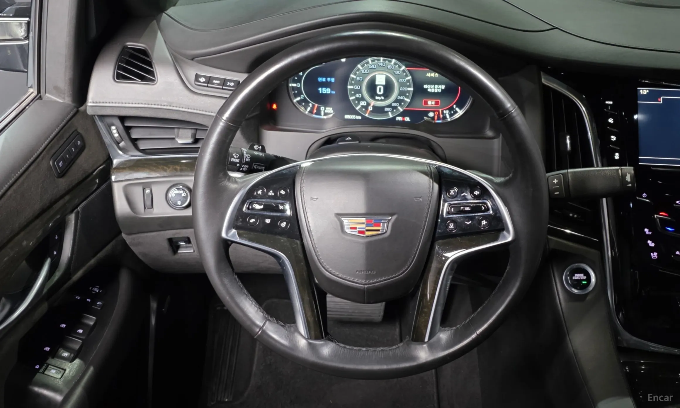 Cadillac Escalade превью 13
