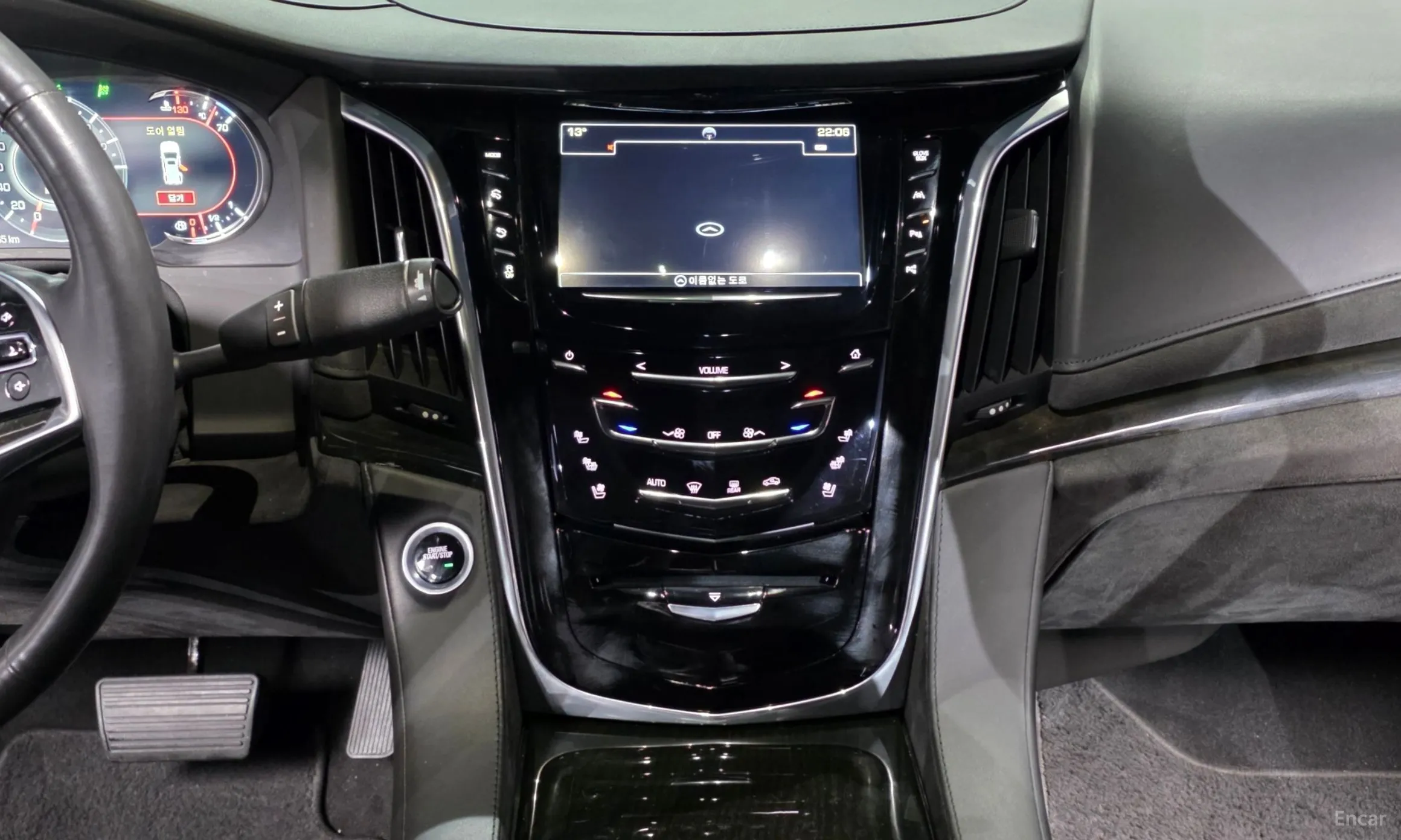 Cadillac Escalade превью 14