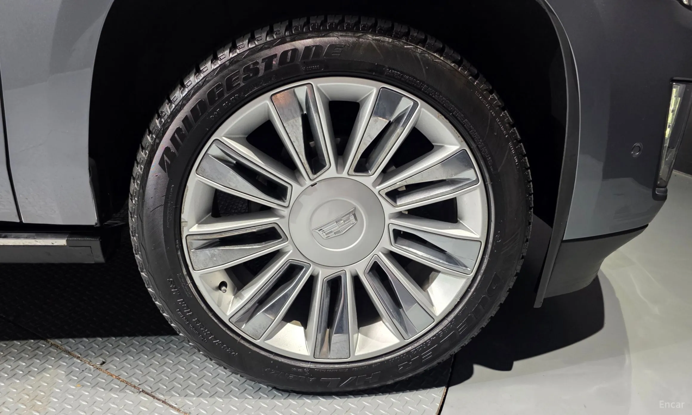 Cadillac Escalade превью 5