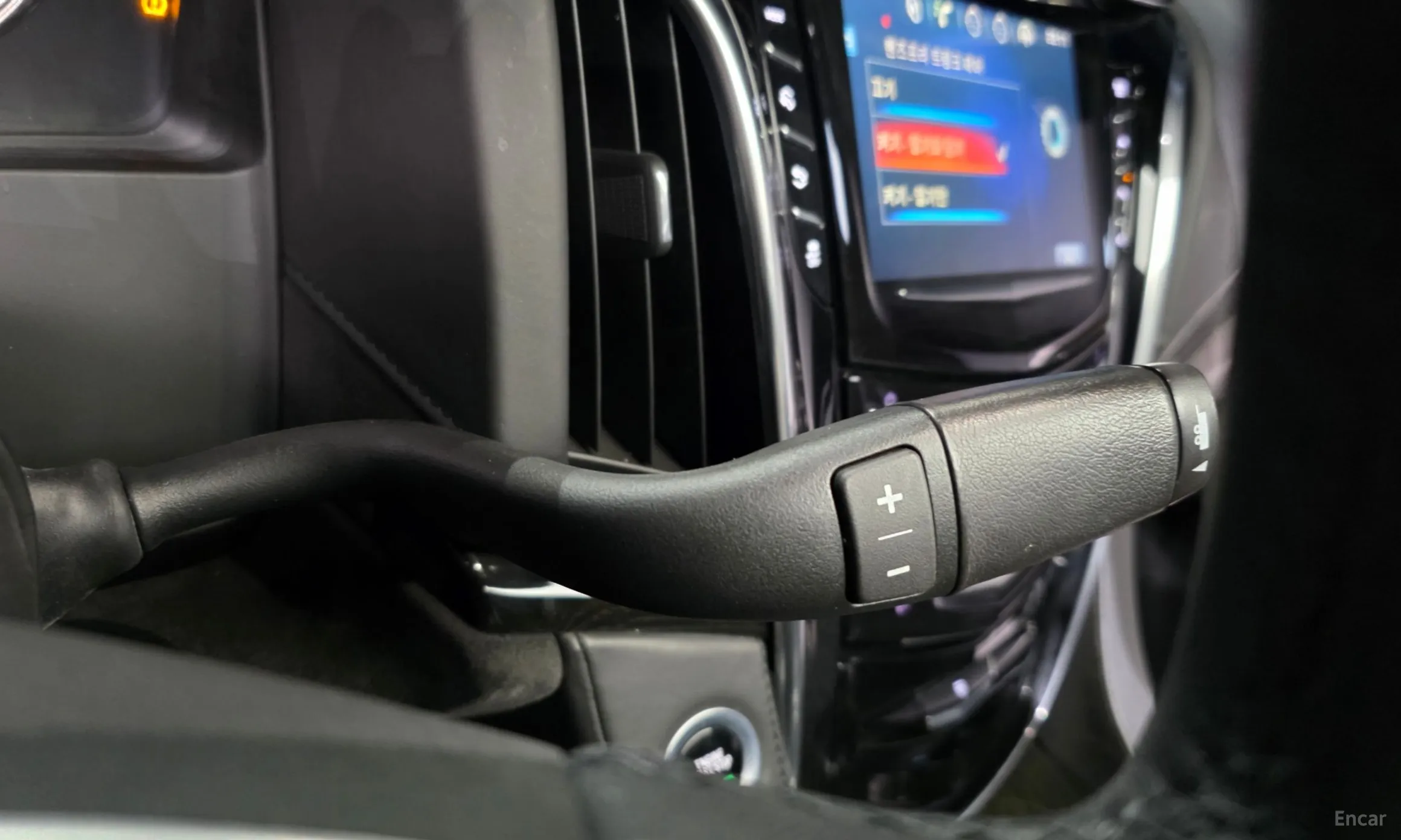 Cadillac Escalade превью 9