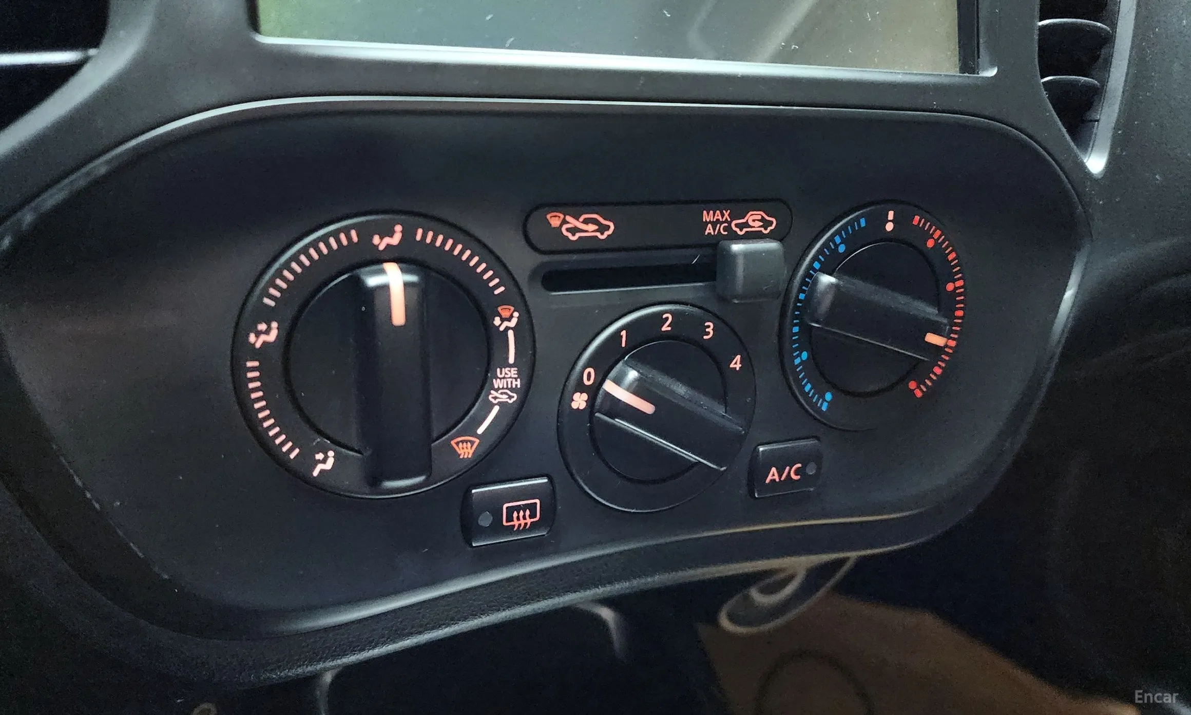 Nissan Juke превью 19