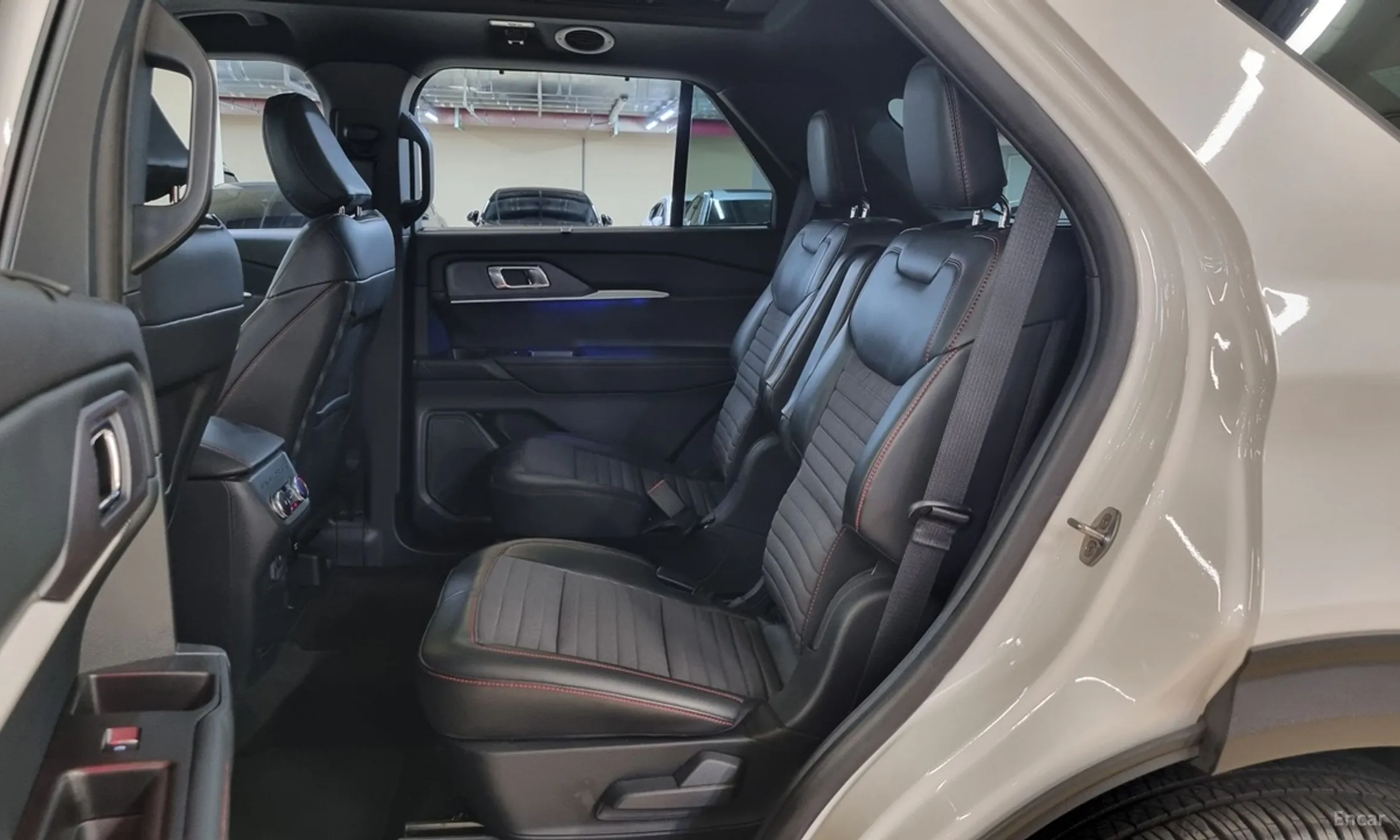 Ford Explorer 6th Generation превью 12