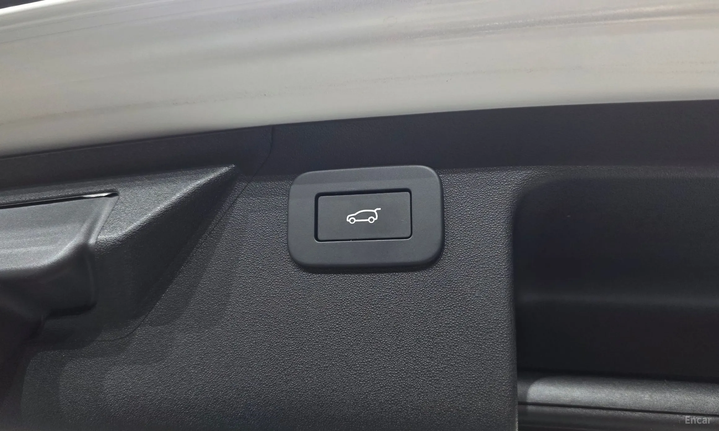 Land Rover Discovery Sports превью 19