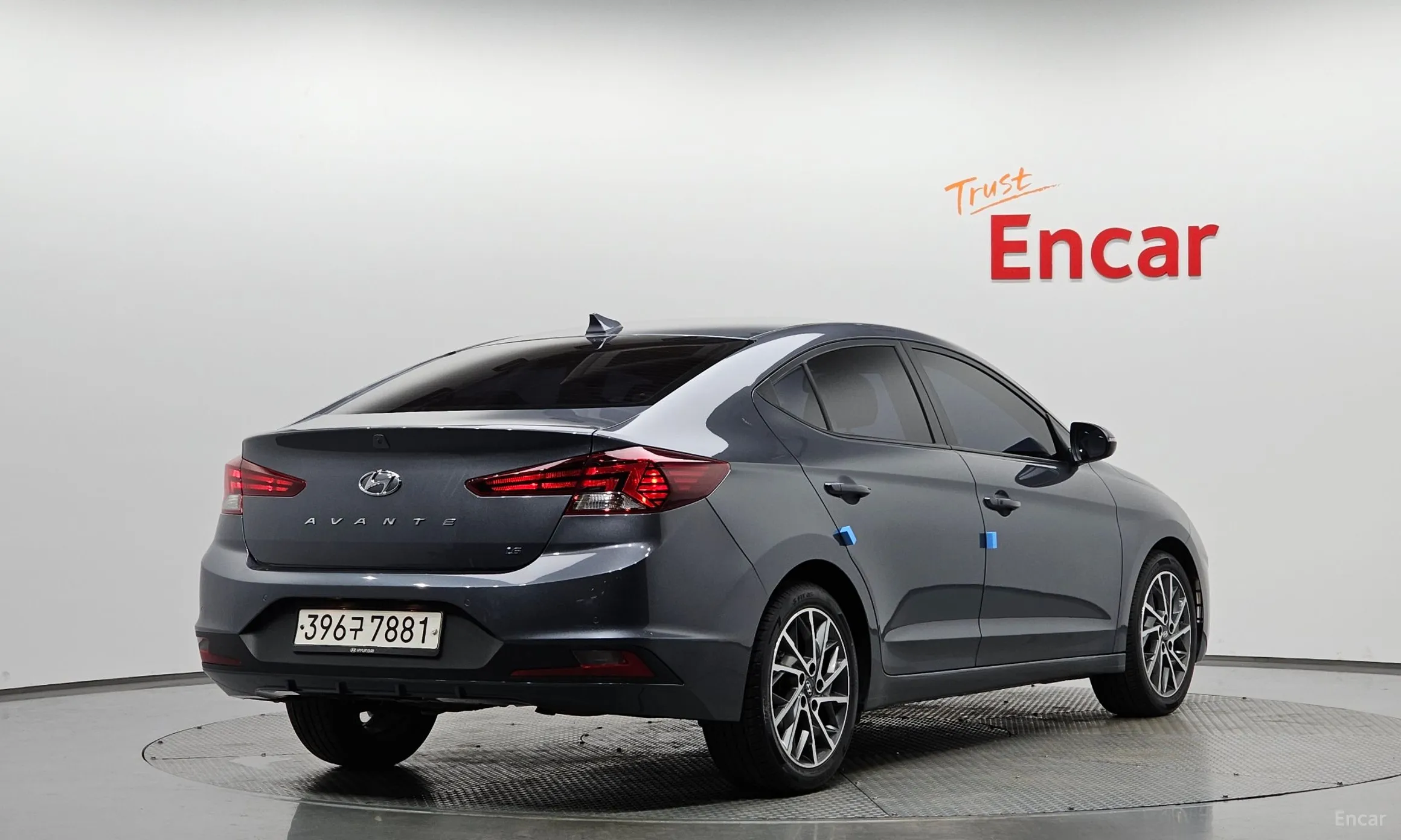 Hyundai Avante AD