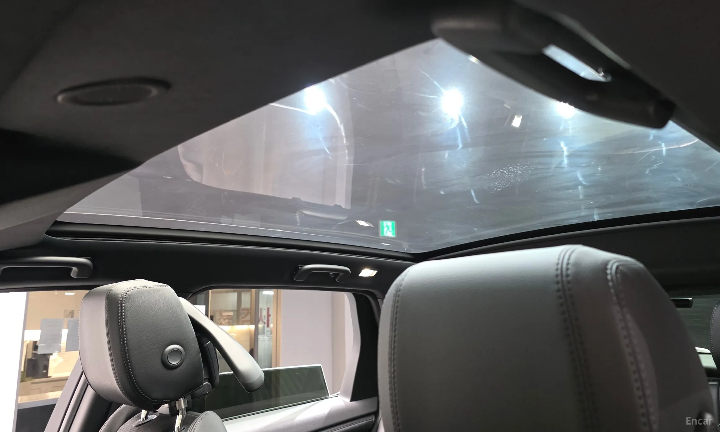 Land Rover Discovery Sports превью 19