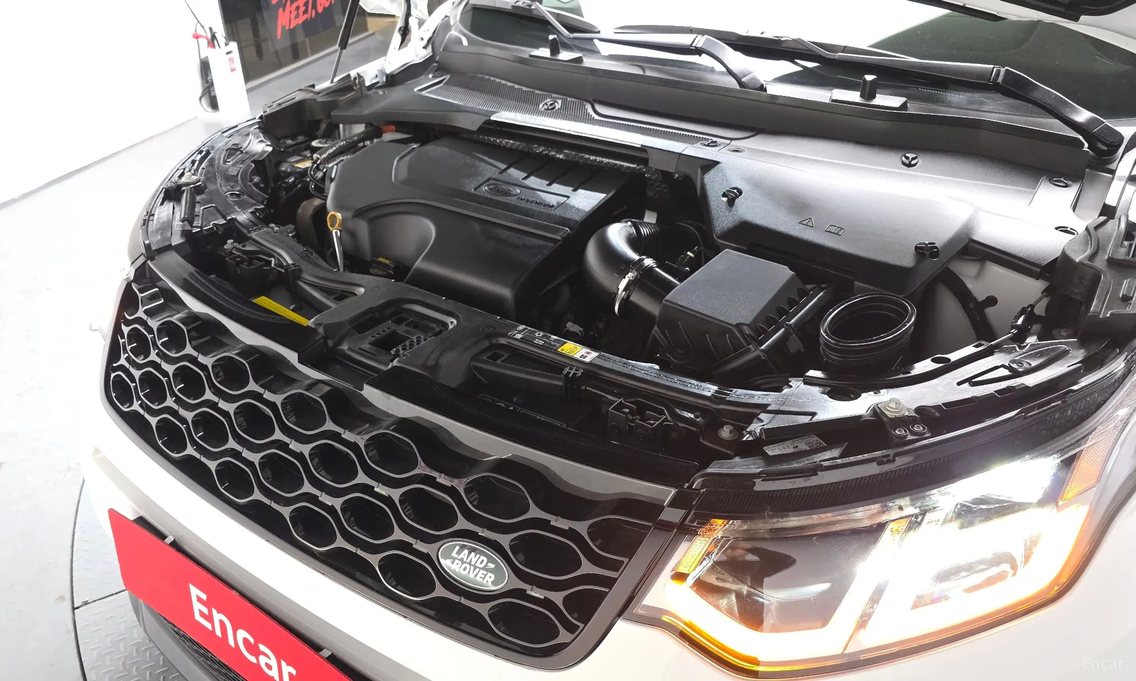 Land Rover Discovery Sports превью 6