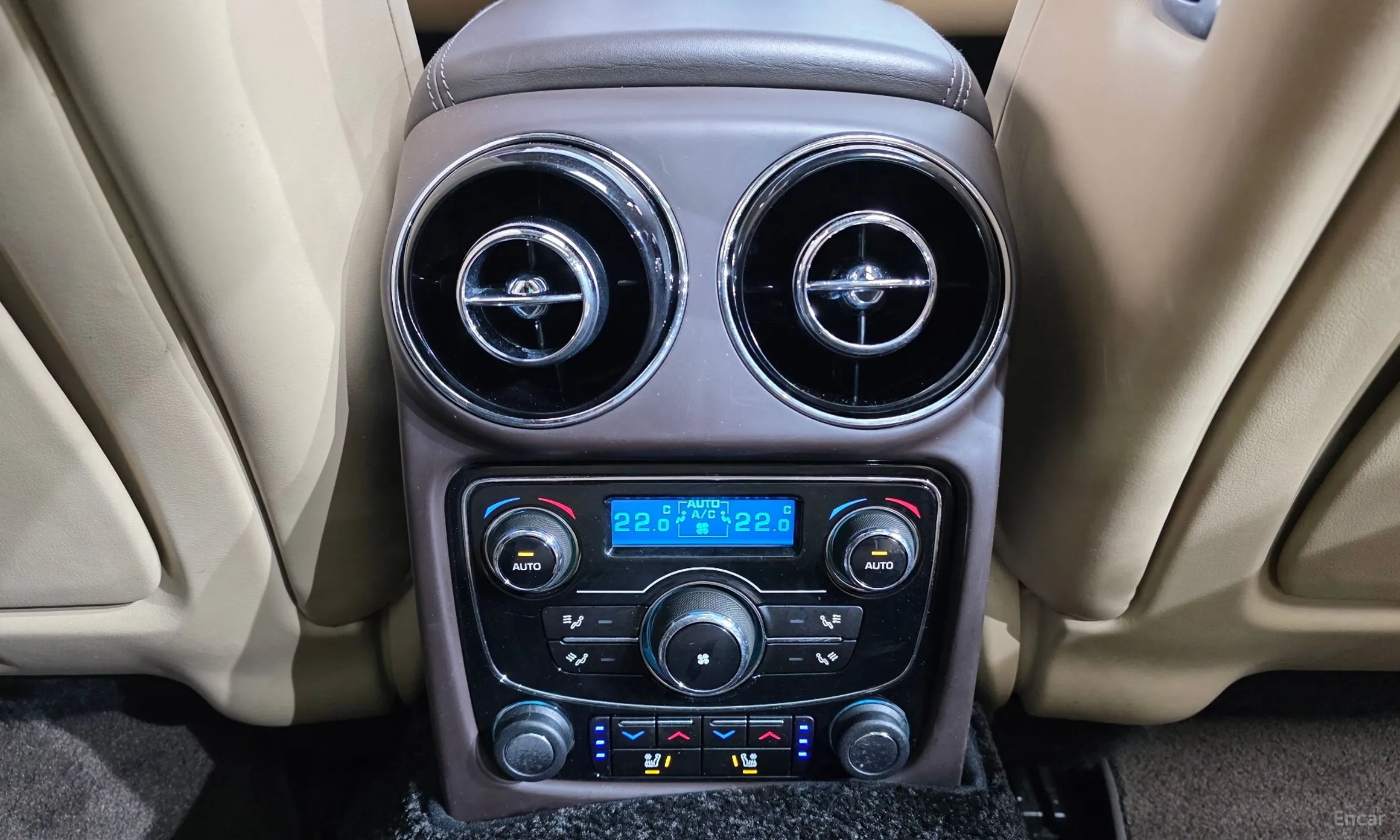 Jaguar All New XJ превью 18