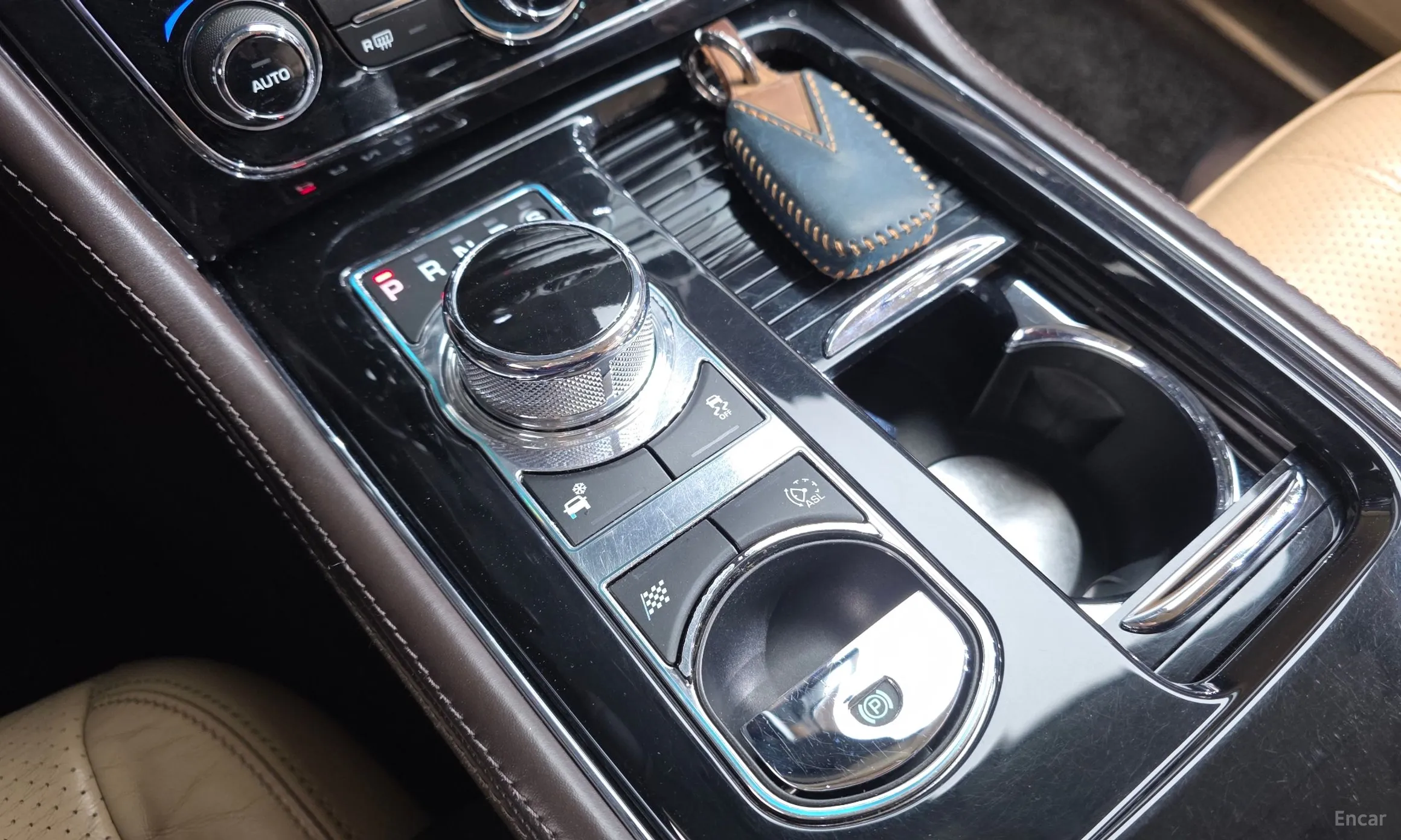 Jaguar All New XJ превью 9