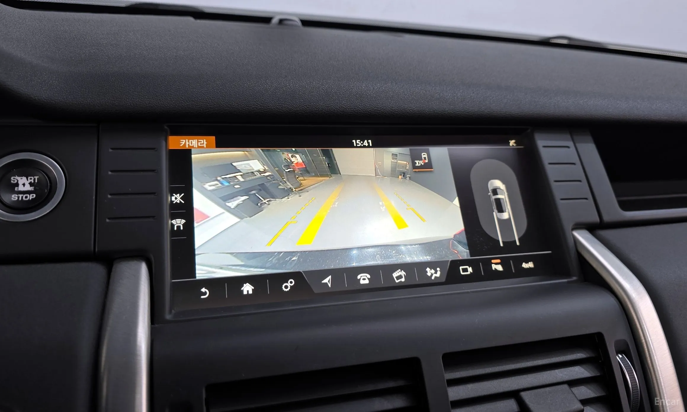 Land Rover Discovery Sports превью 15