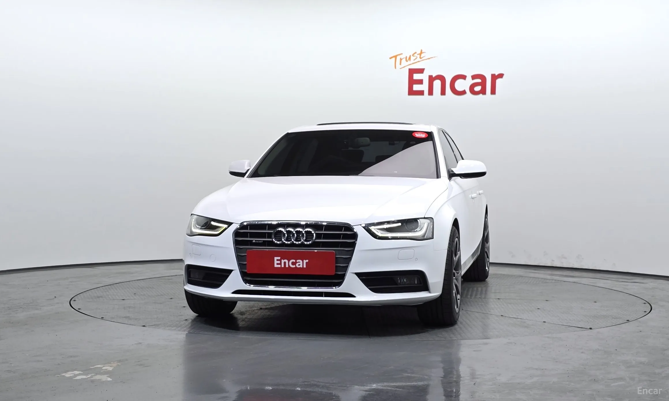 Audi New A4 превью 3