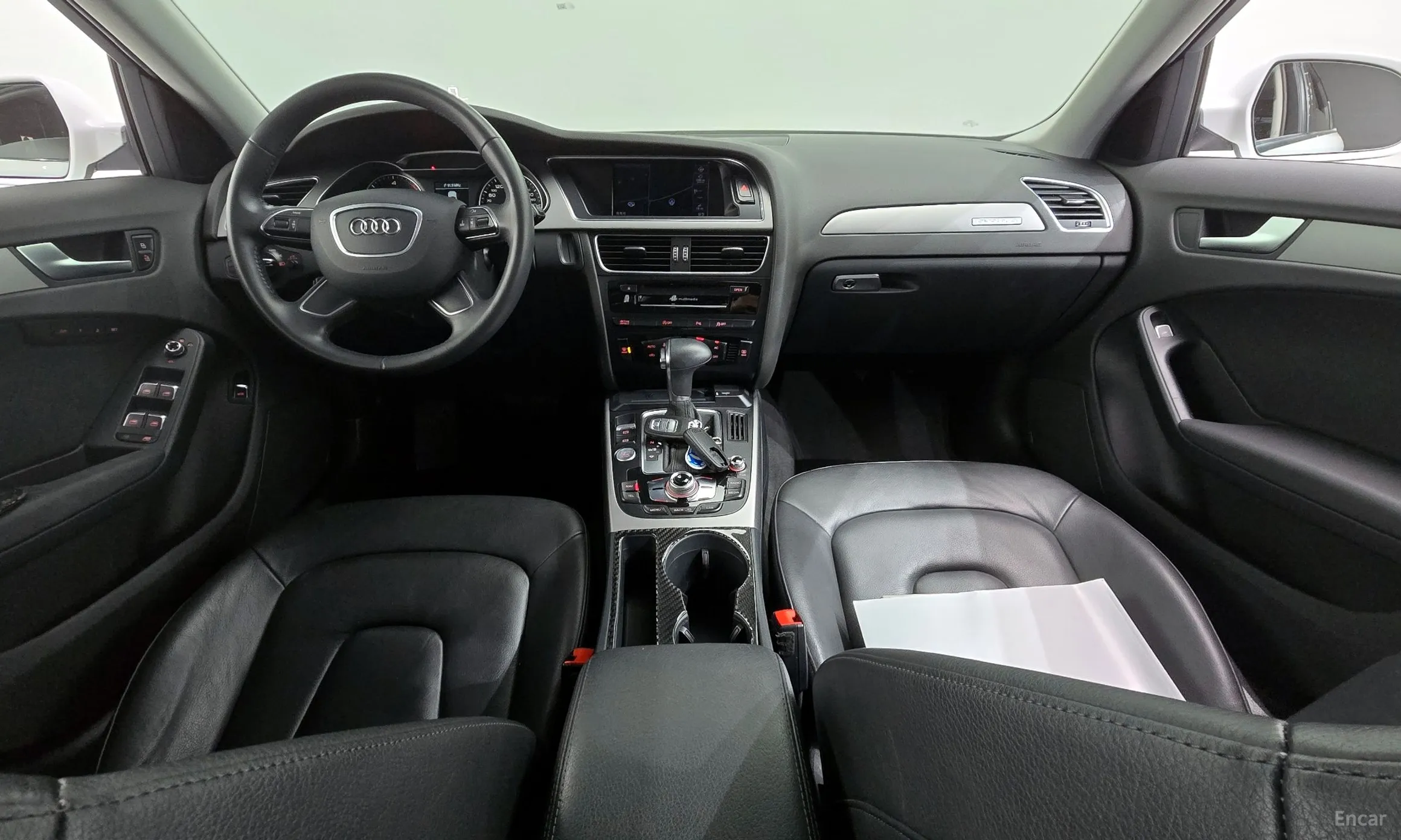 Audi New A4 превью 7