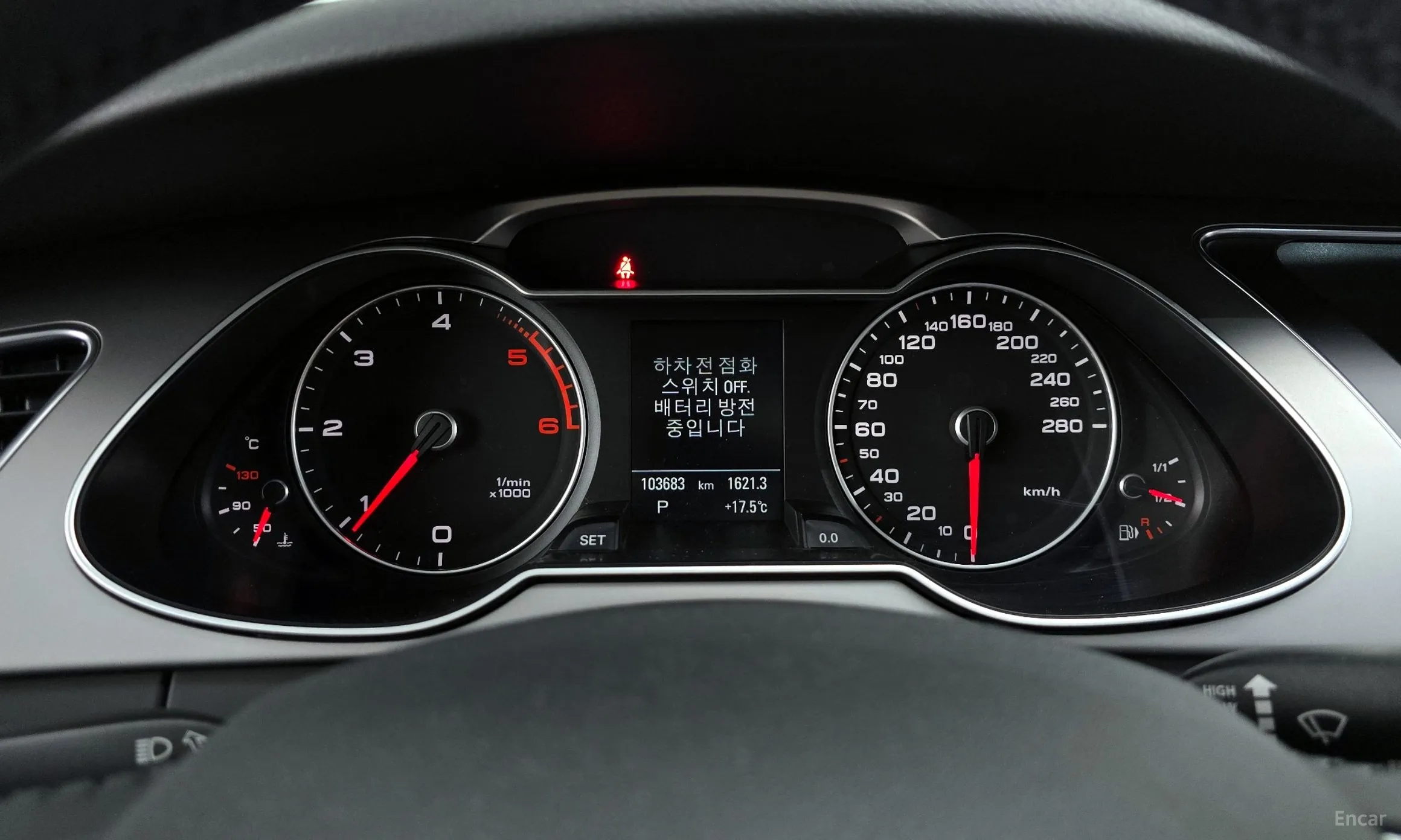 Audi New A4 превью 8