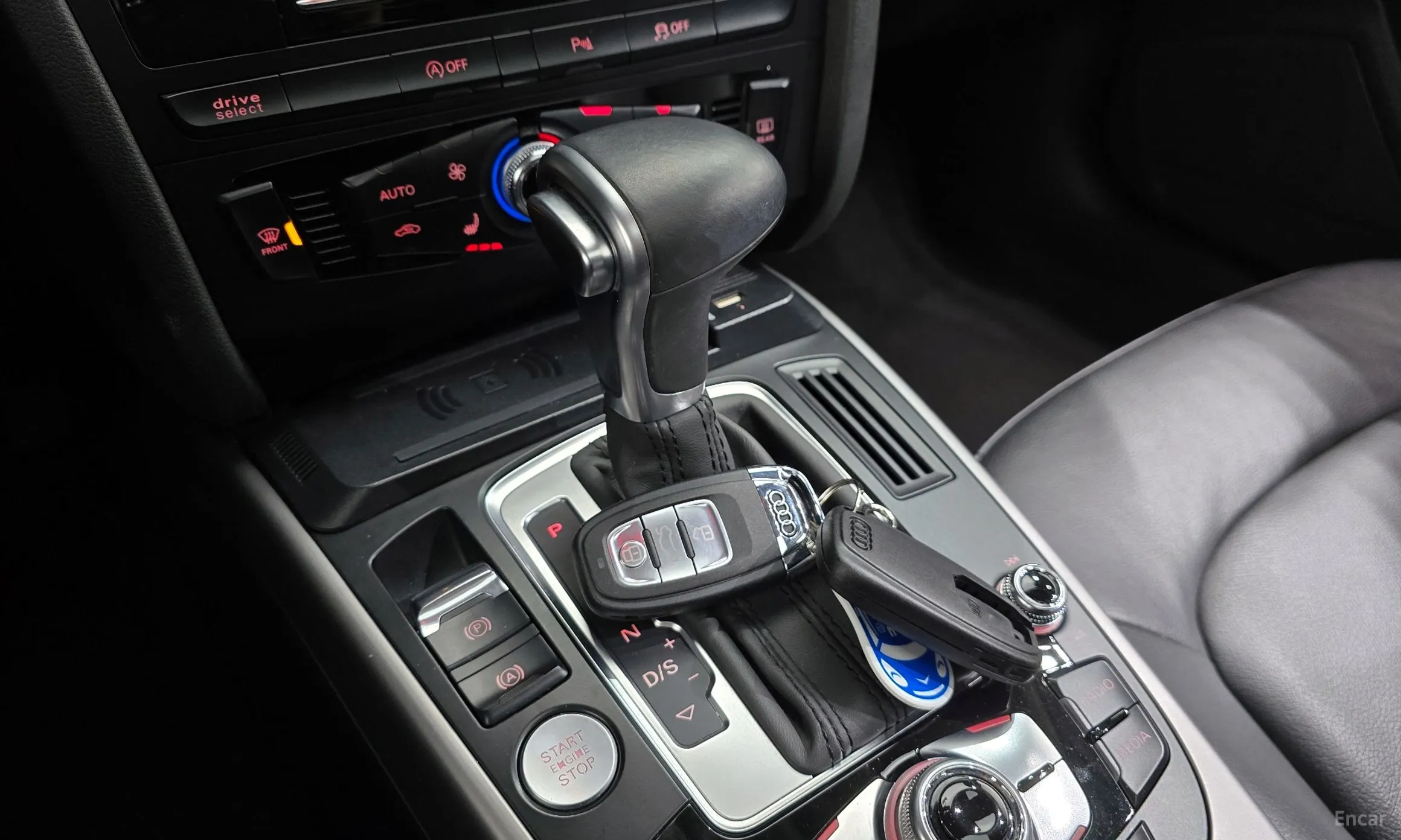 Audi New A4 превью 9
