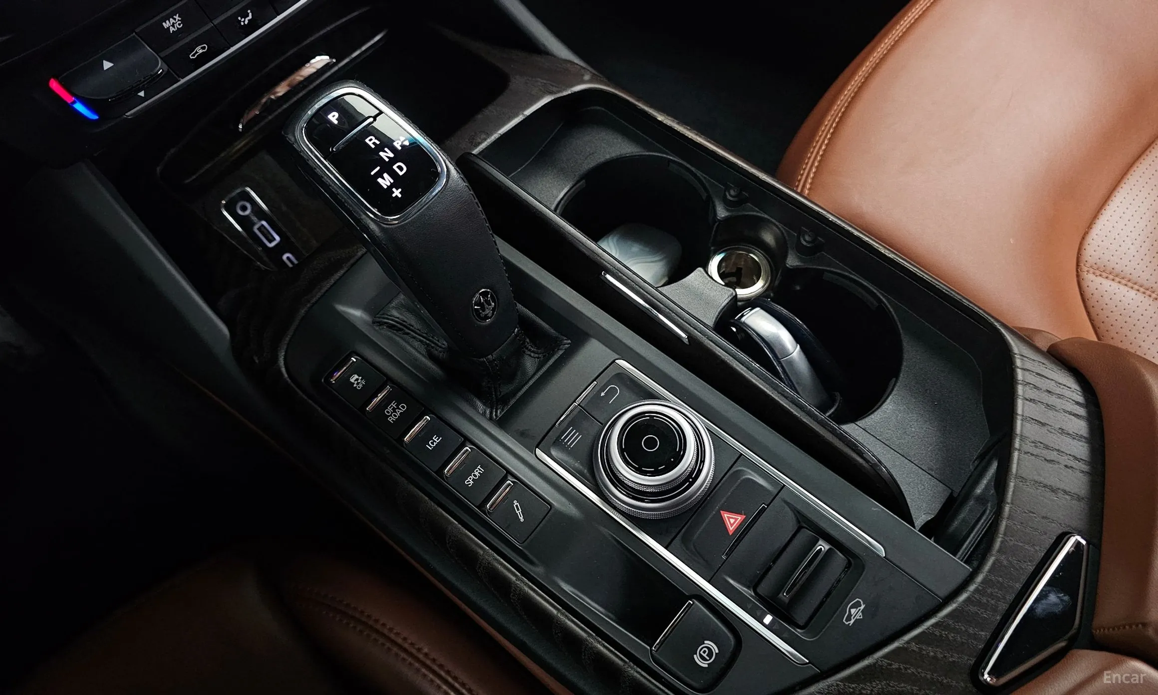 Maserati Levante превью 9
