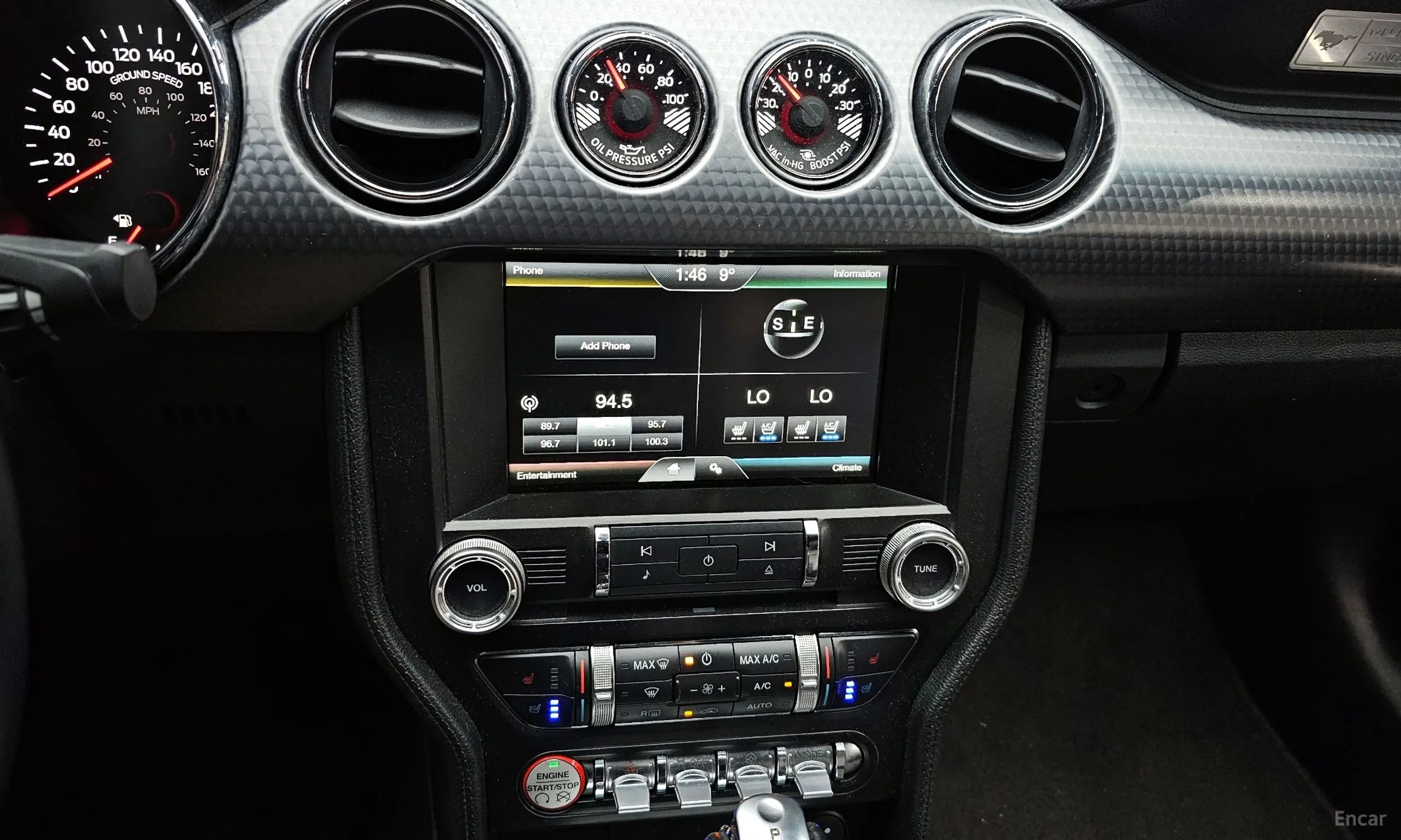 Ford Mustang превью 14