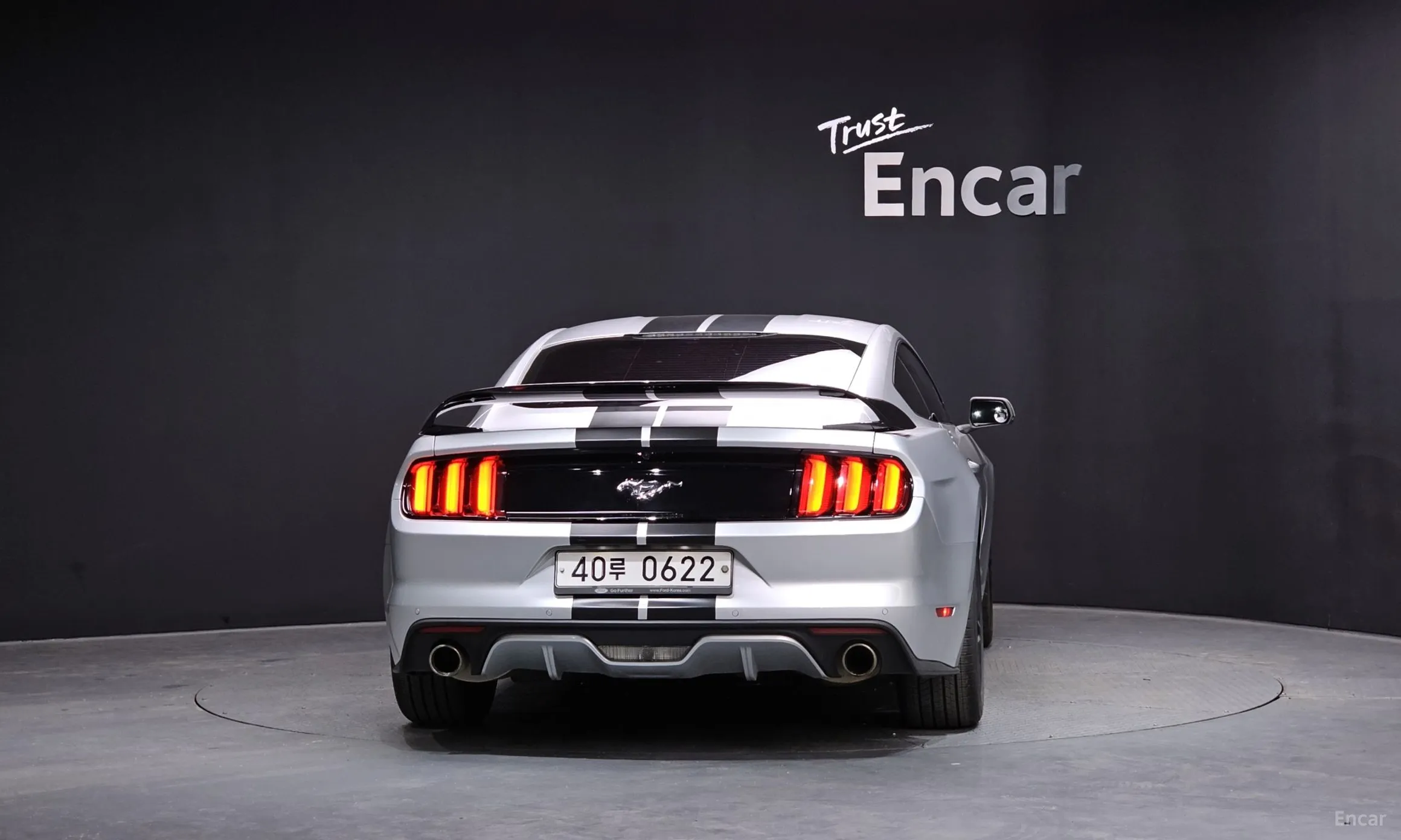 Ford Mustang превью 4