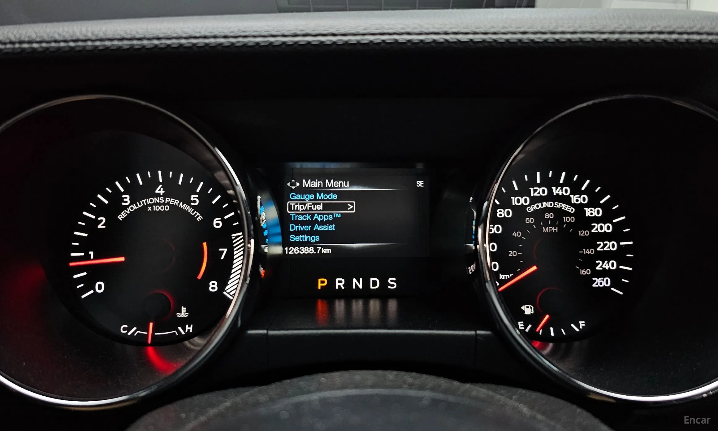 Ford Mustang превью 8