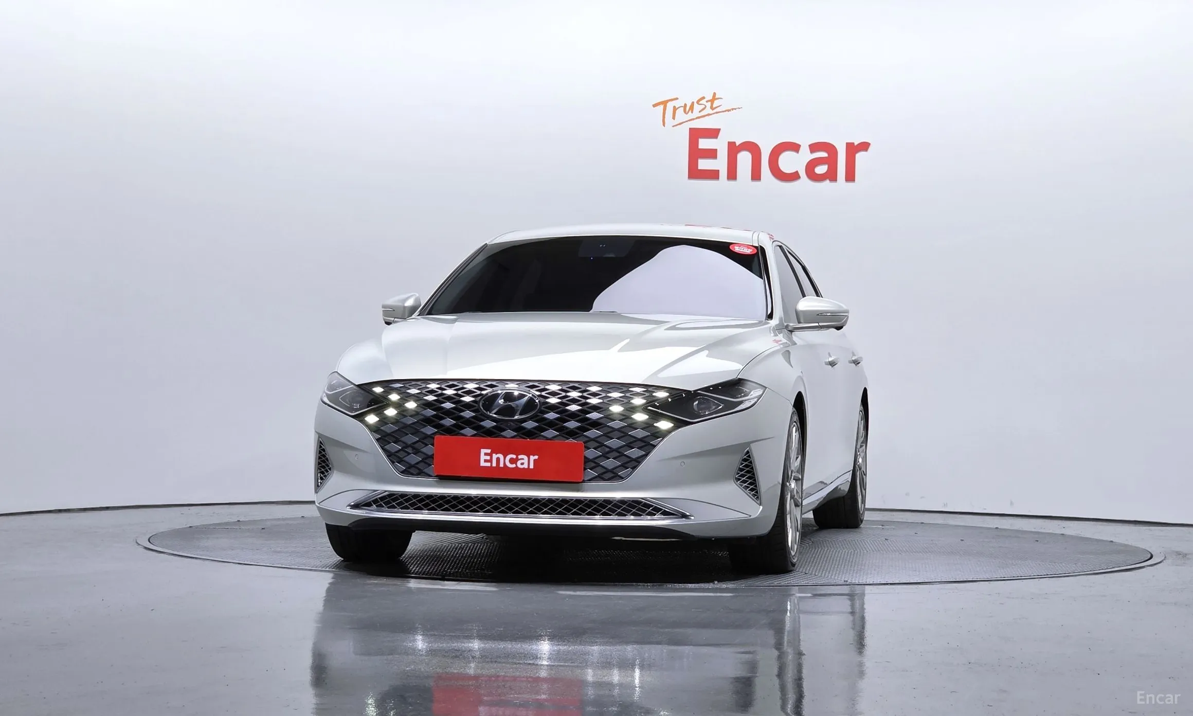 Hyundai Grandeur IG превью 3