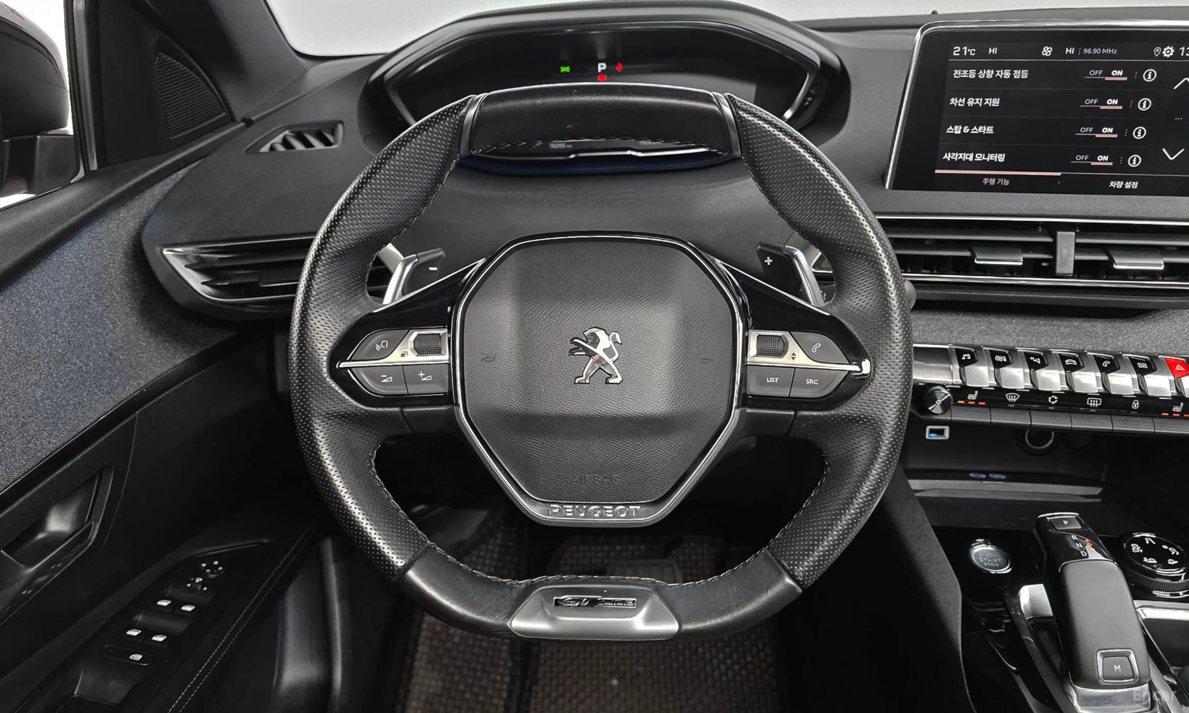 Peugeot 3008 2nd generation превью 14