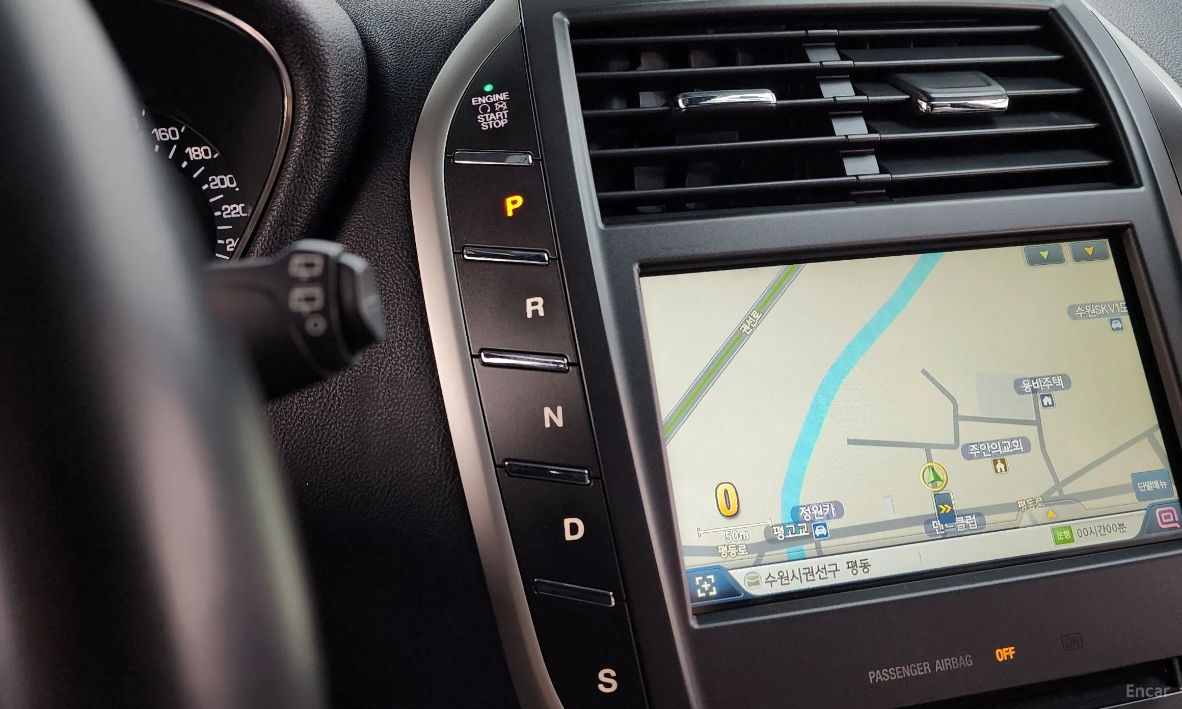 Lincoln MKC превью 9