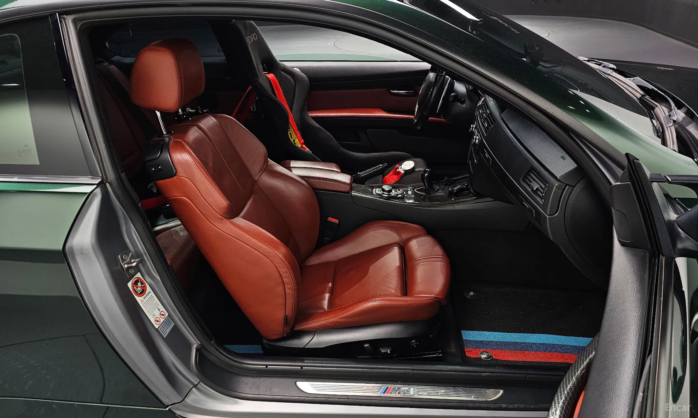 BMW M3 (E90) превью 9