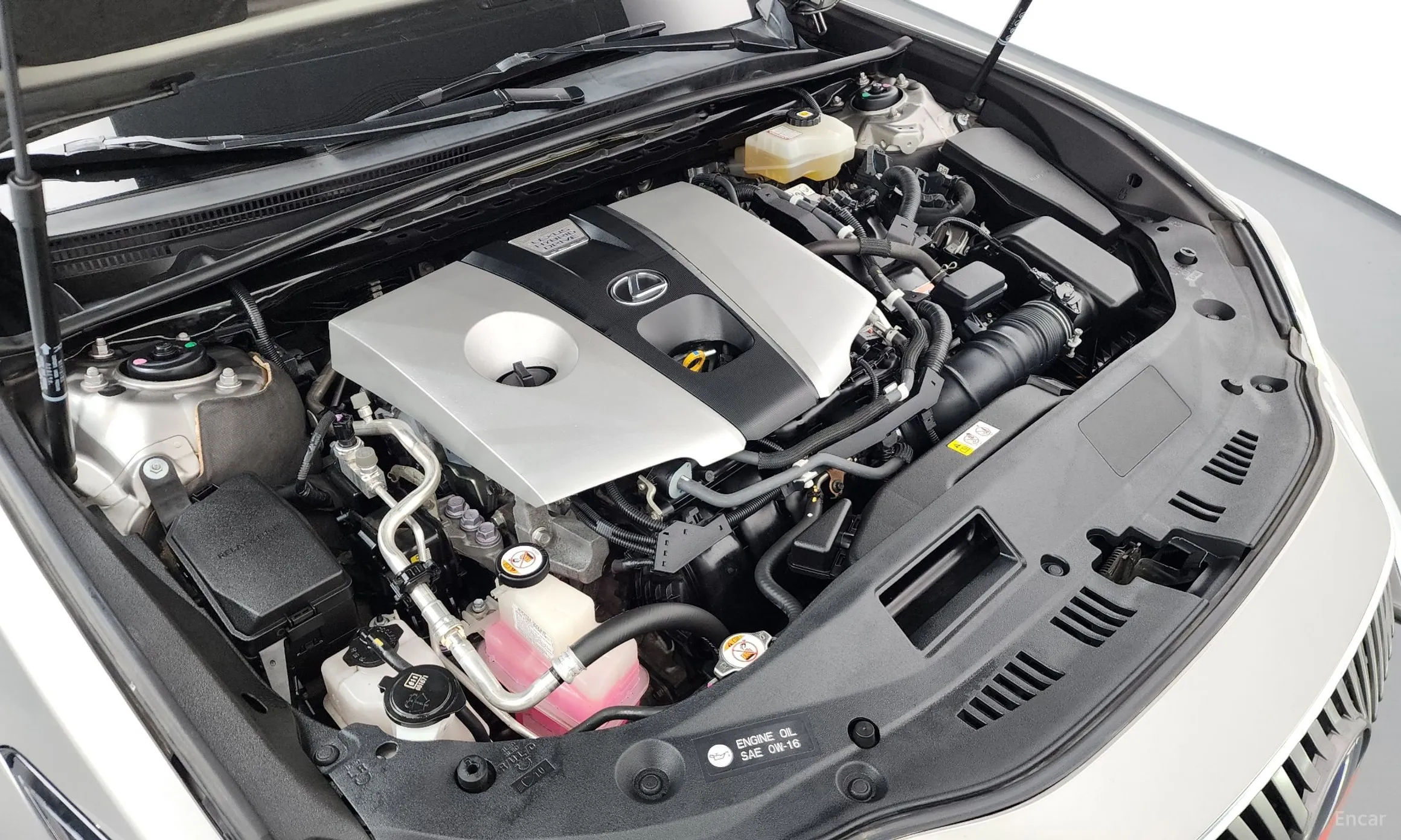 Lexus ES300h 7th Generation превью 6