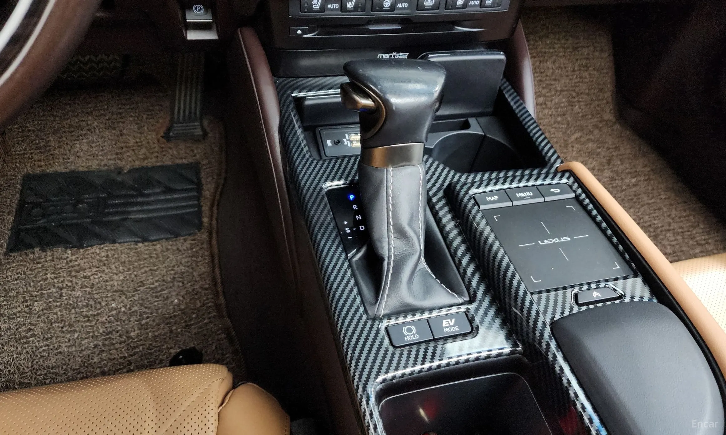 Lexus ES300h 7th Generation превью 9