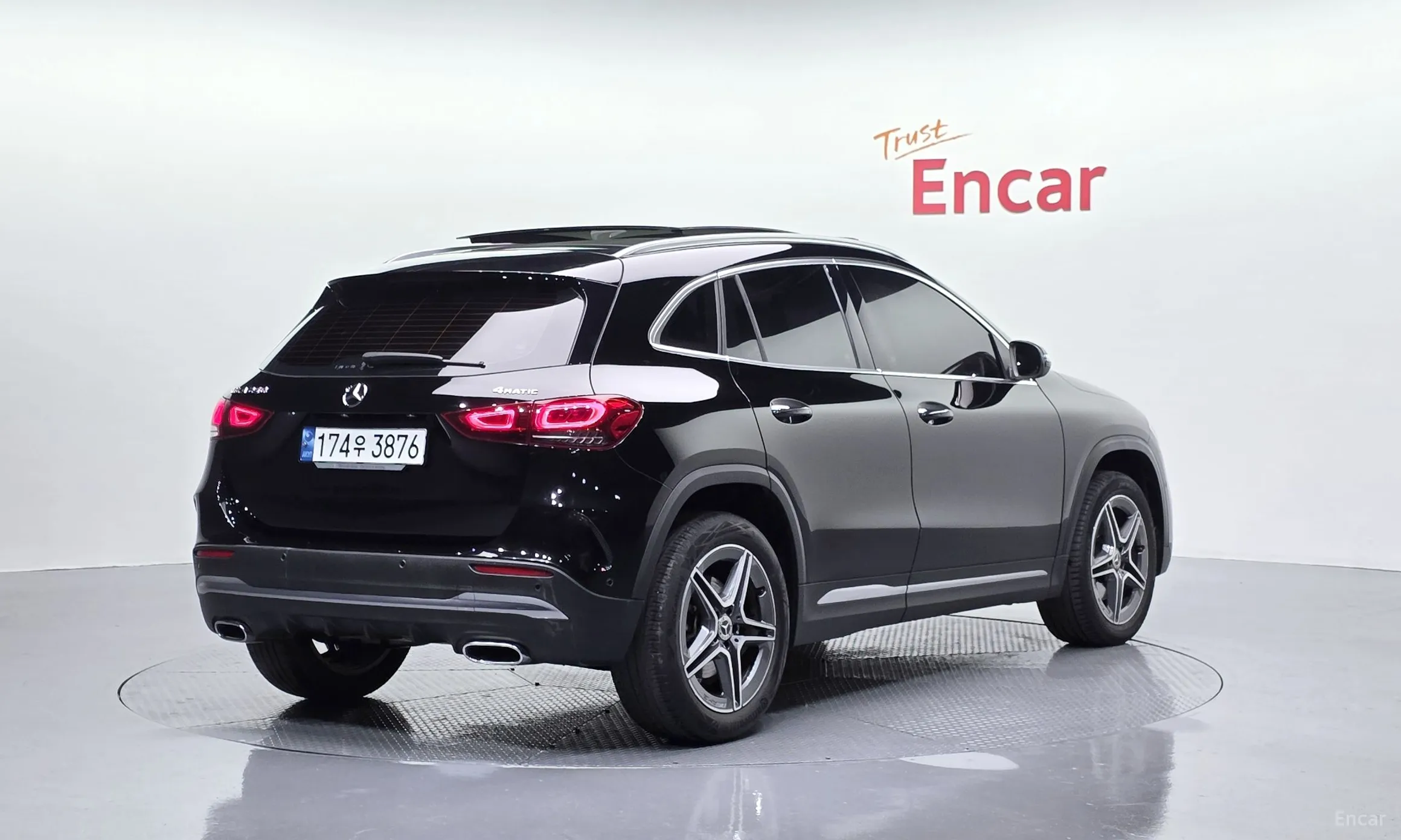 Mercedes Benz GLA-Class H247