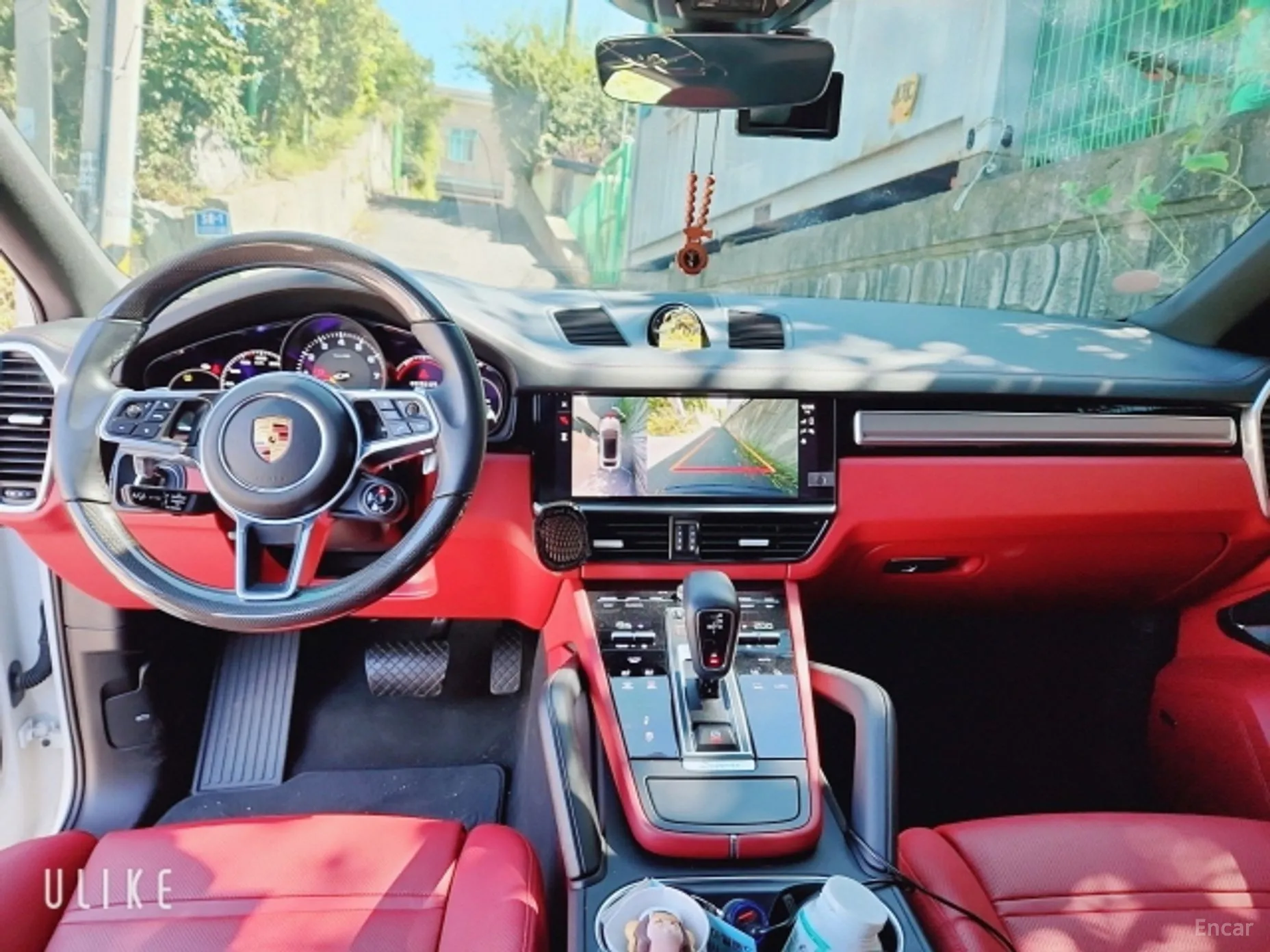 Porsche Cayenne (PO536) превью 13