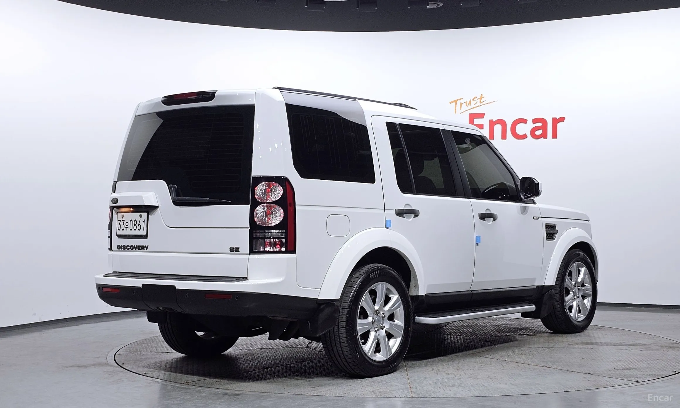 Land Rover Discovery 4 превью 2