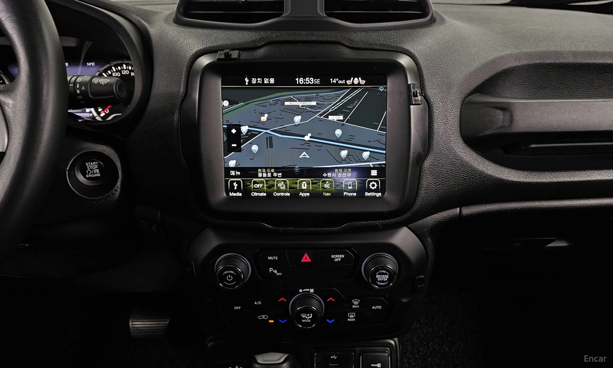 Jeep Renegade превью 14