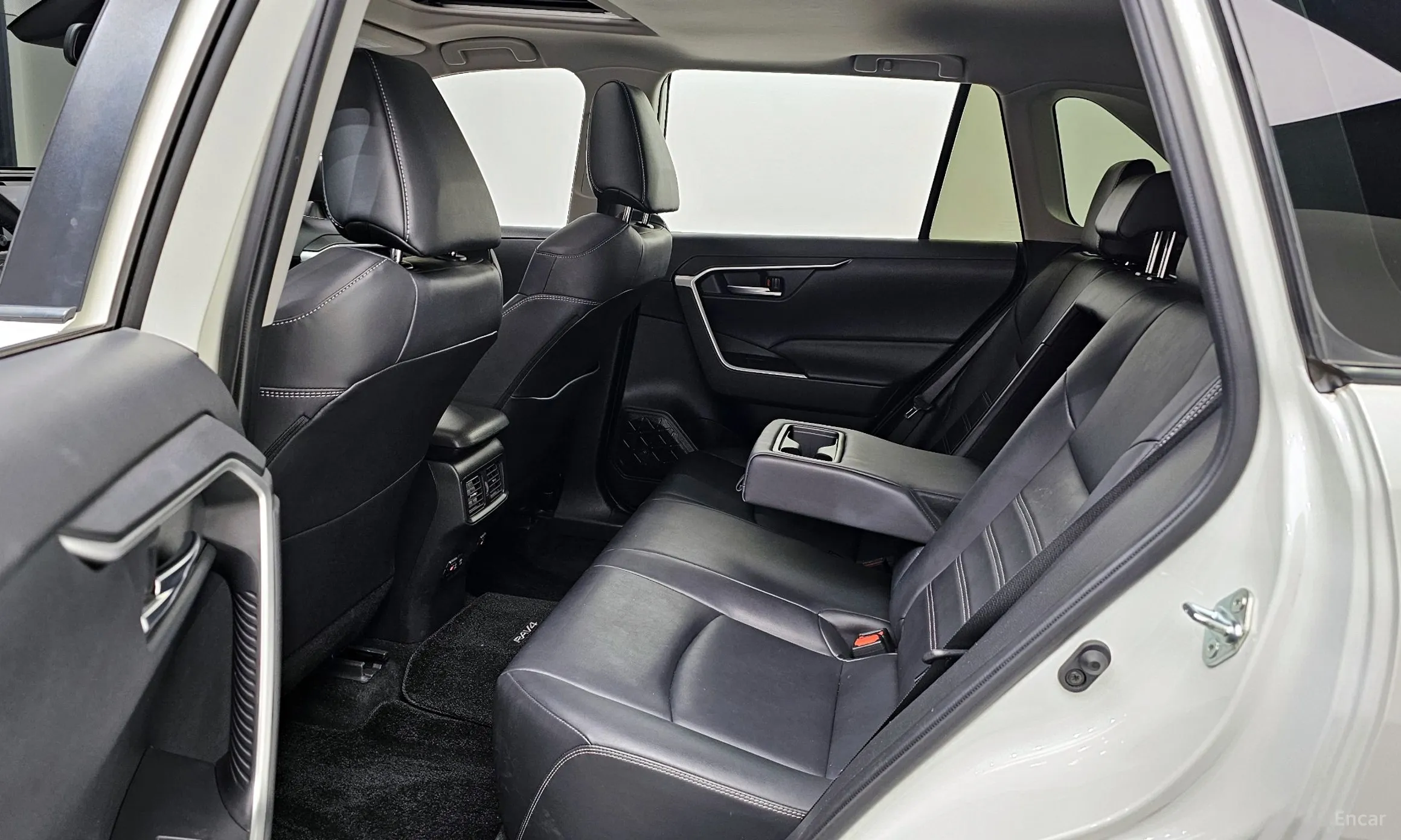 Toyota RAV4 5th Generation превью 13