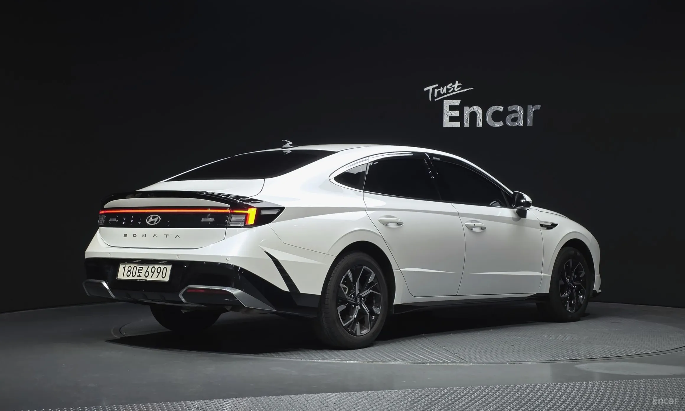 Hyundai Sonata The Edge (DN8)