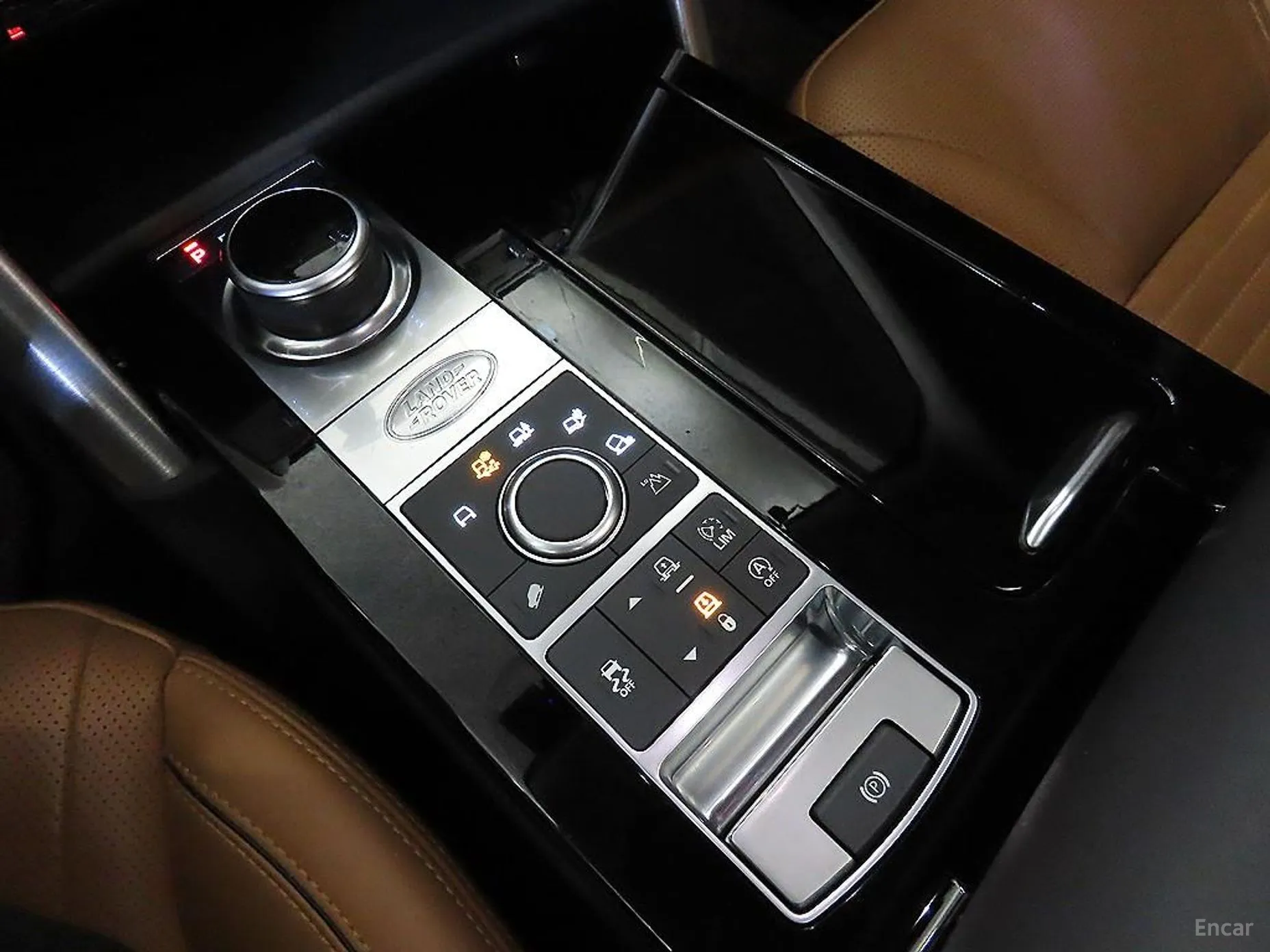 Land Rover Discovery 5 превью 12