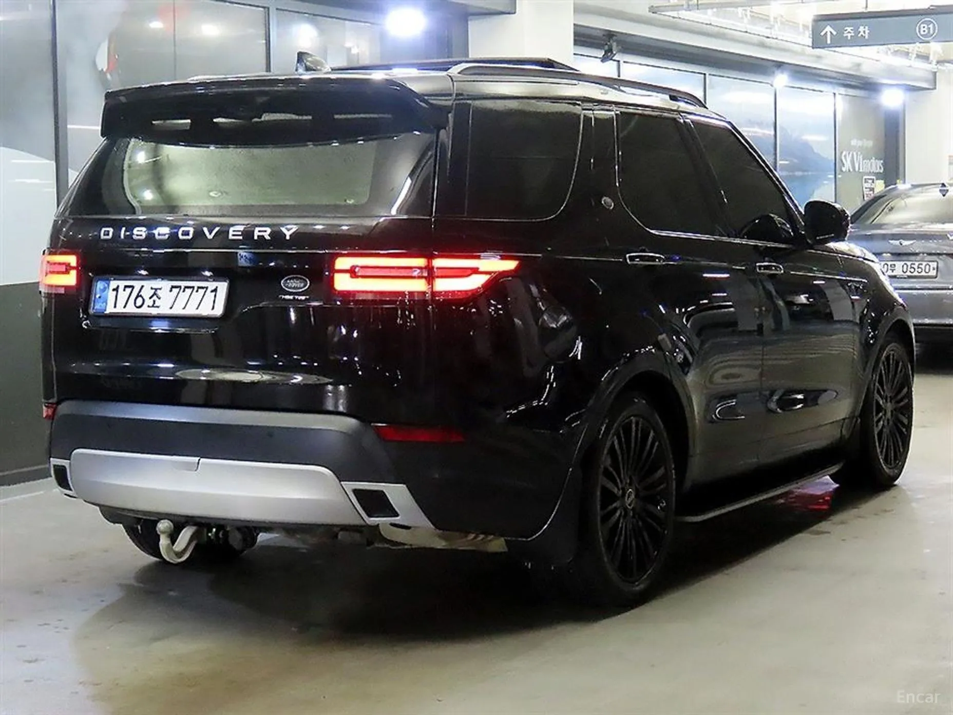 Land Rover Discovery 5 превью 4