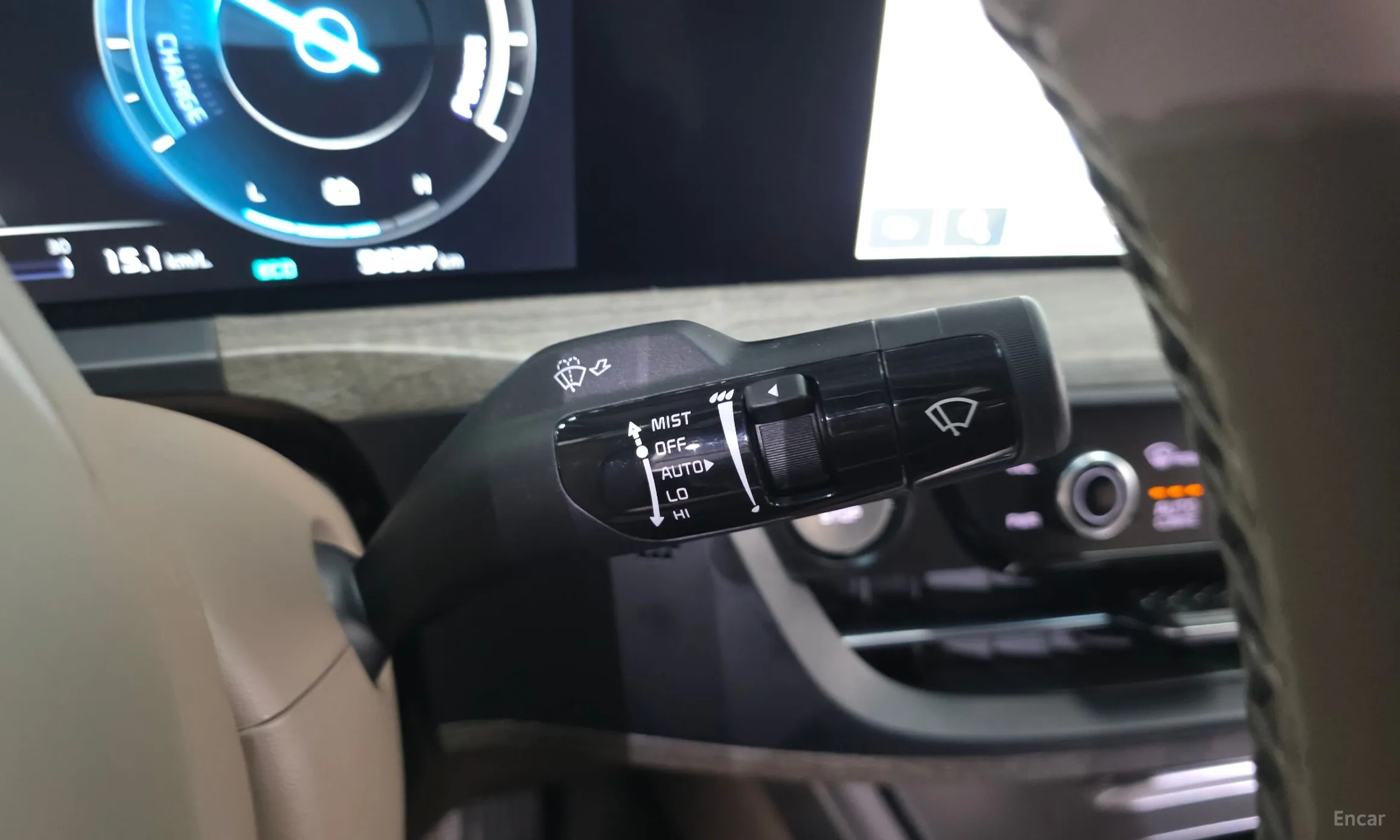 Kia K8 Hybrid превью 9