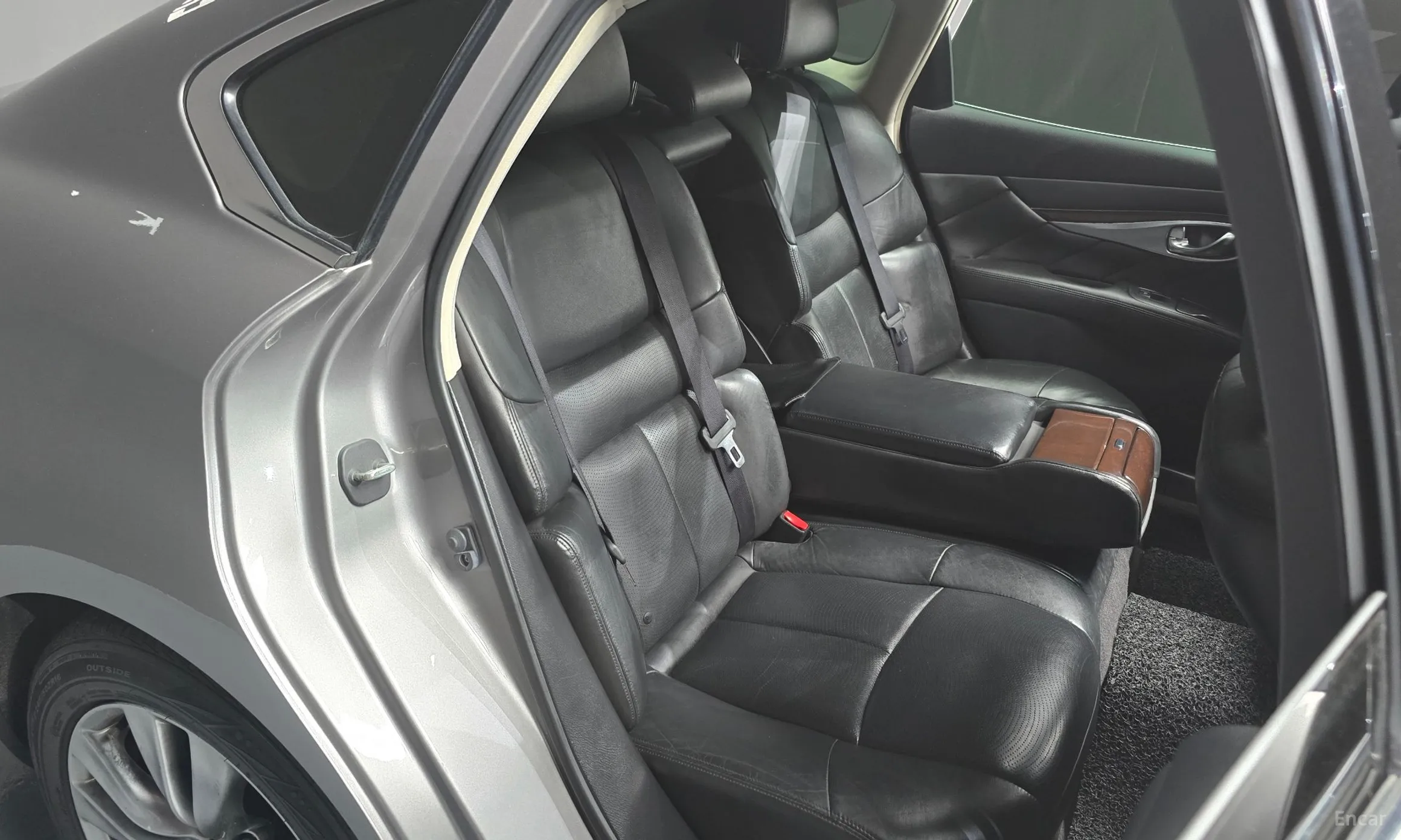 Infiniti M37 превью 12