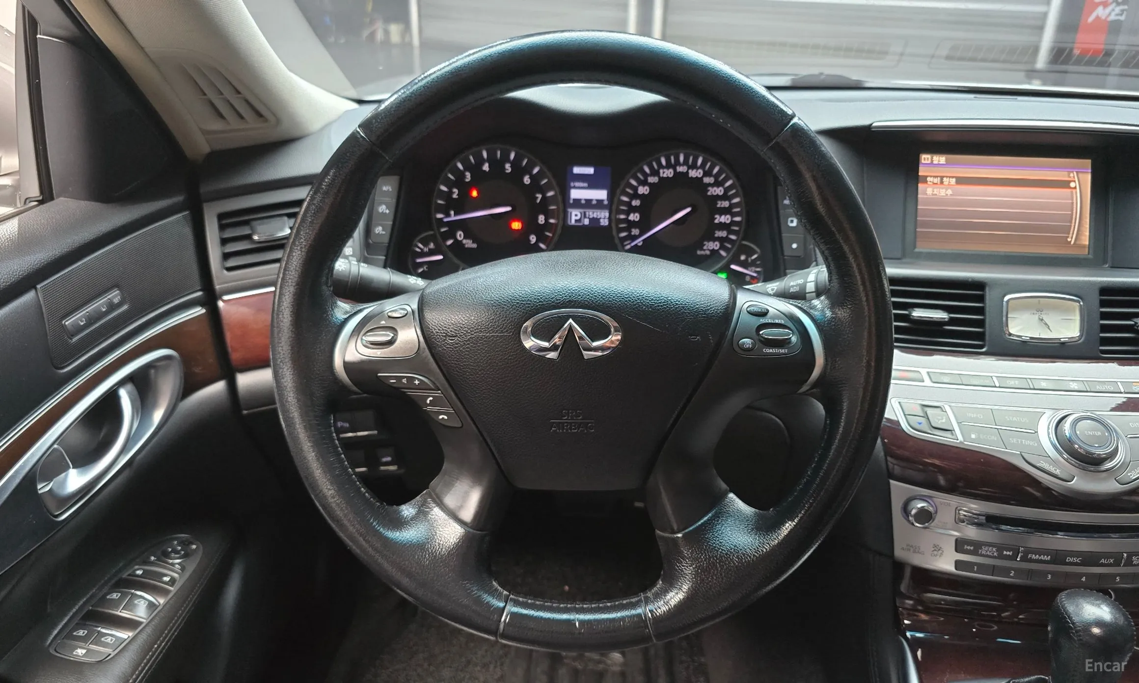 Infiniti M37 превью 14