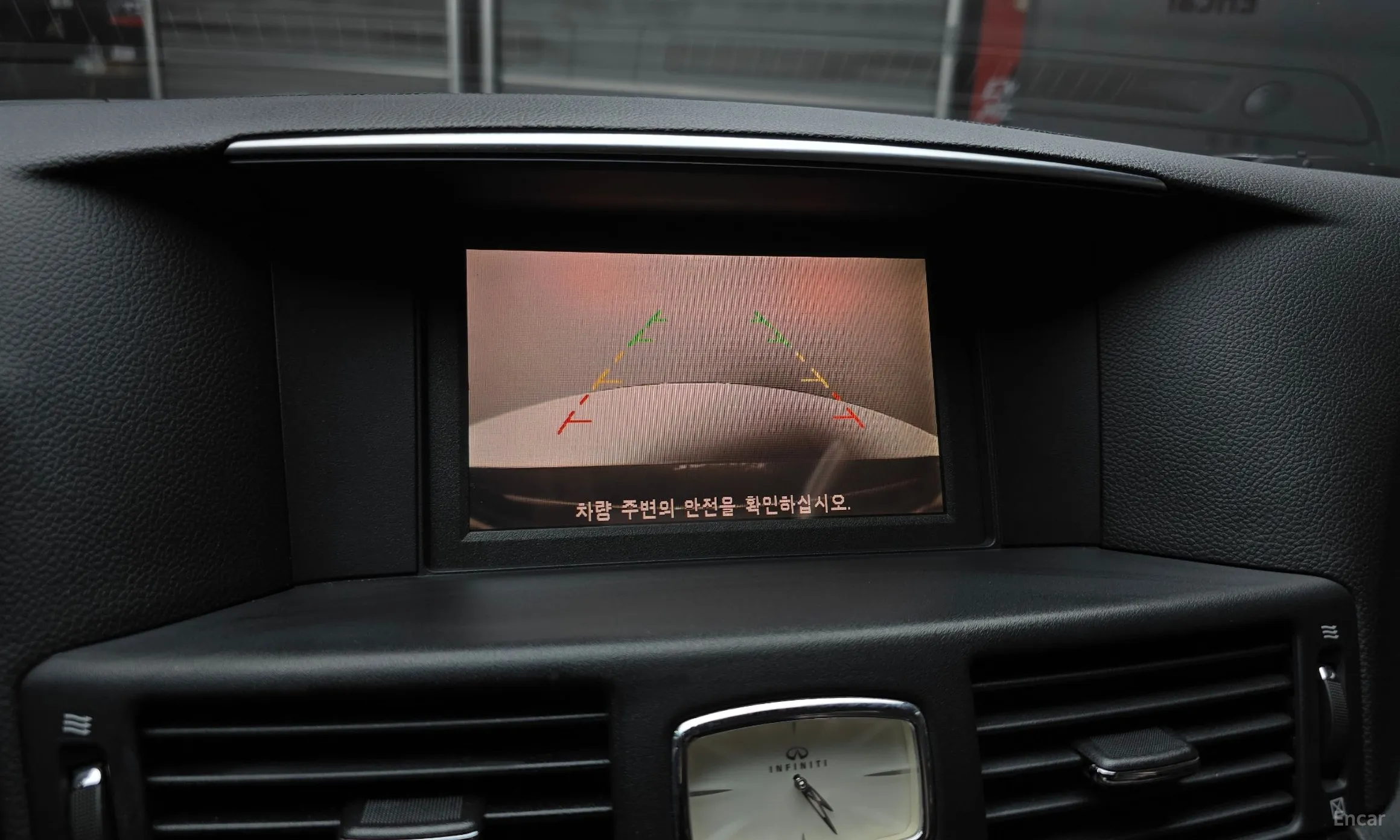 Infiniti M37 превью 15